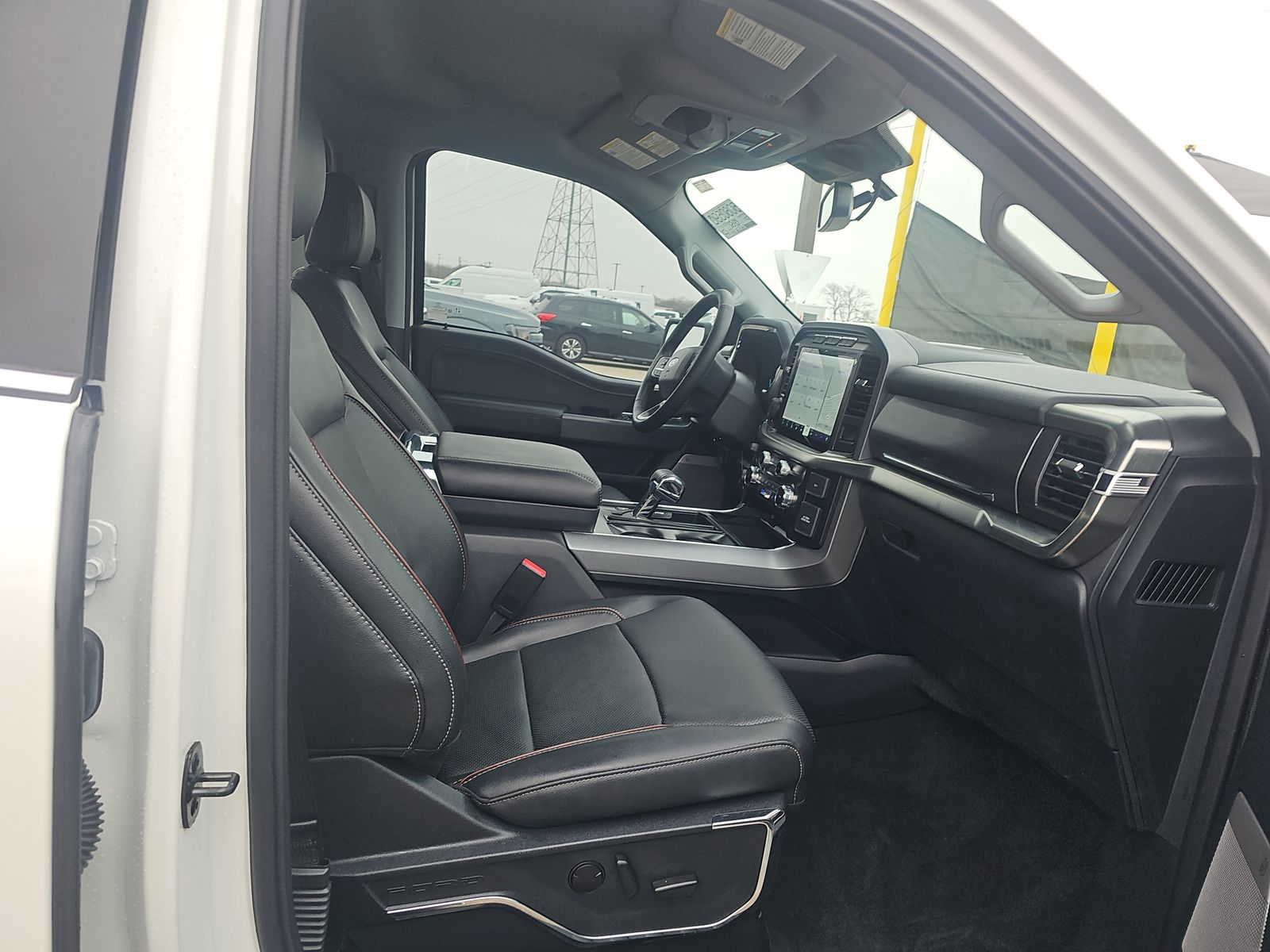 2023 Ford F-150 Lariat AWD