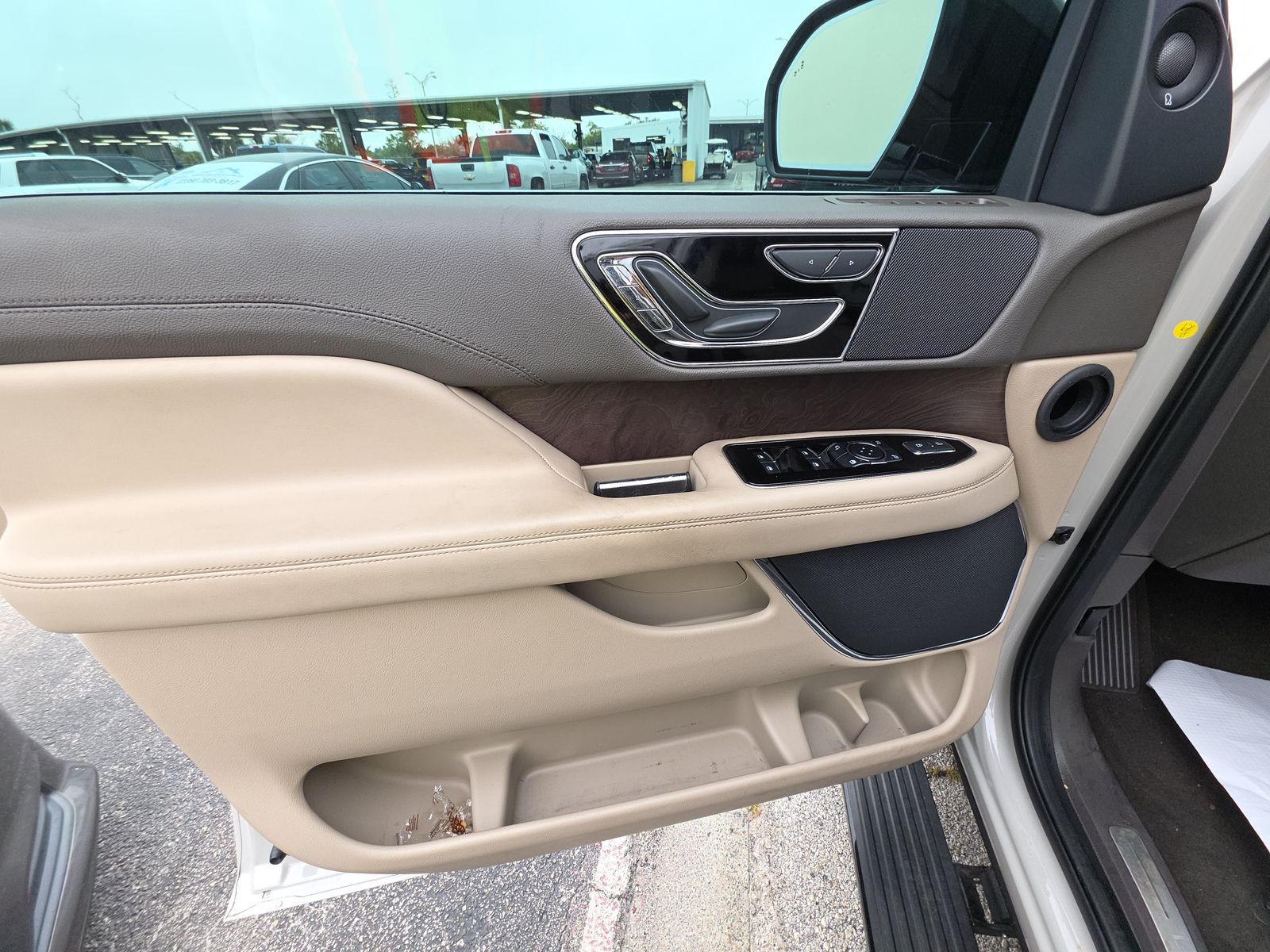 2024 Lincoln Navigator Premiere AWD