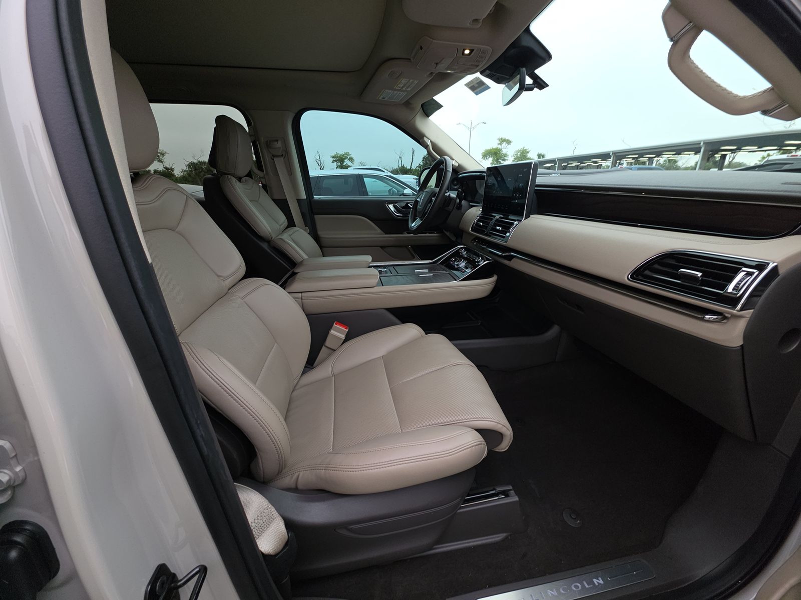 2024 Lincoln Navigator Premiere AWD