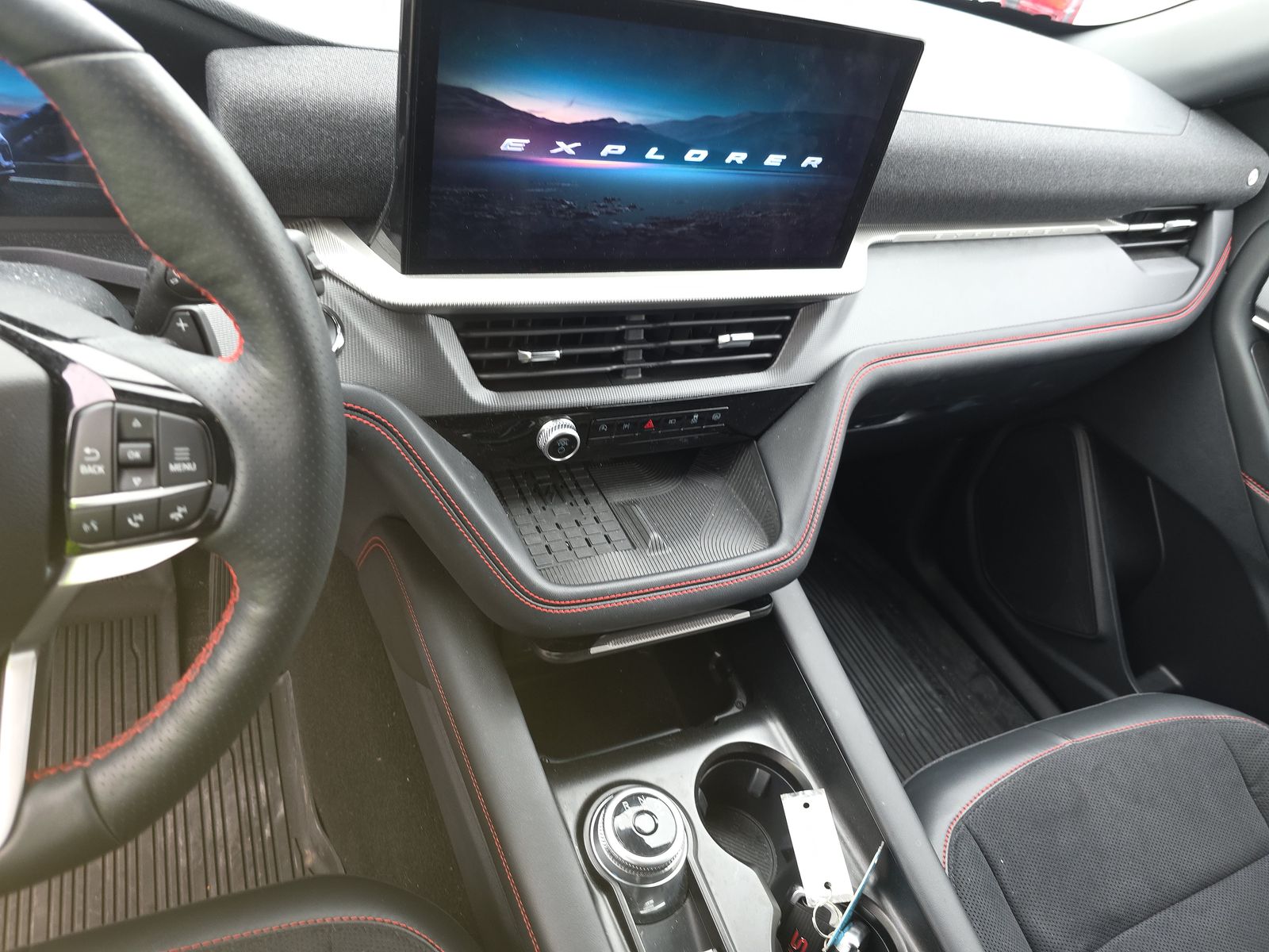 2025 Ford Explorer ST AWD