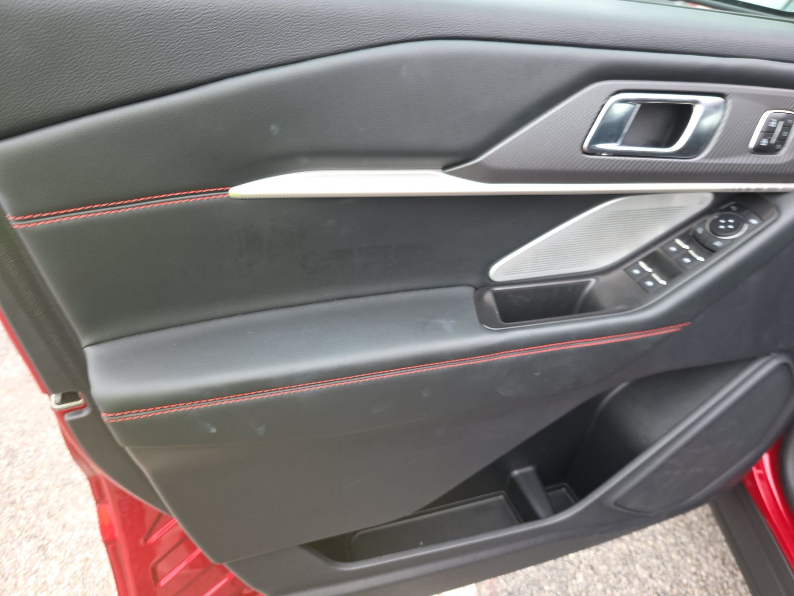 2025 Ford Explorer ST AWD