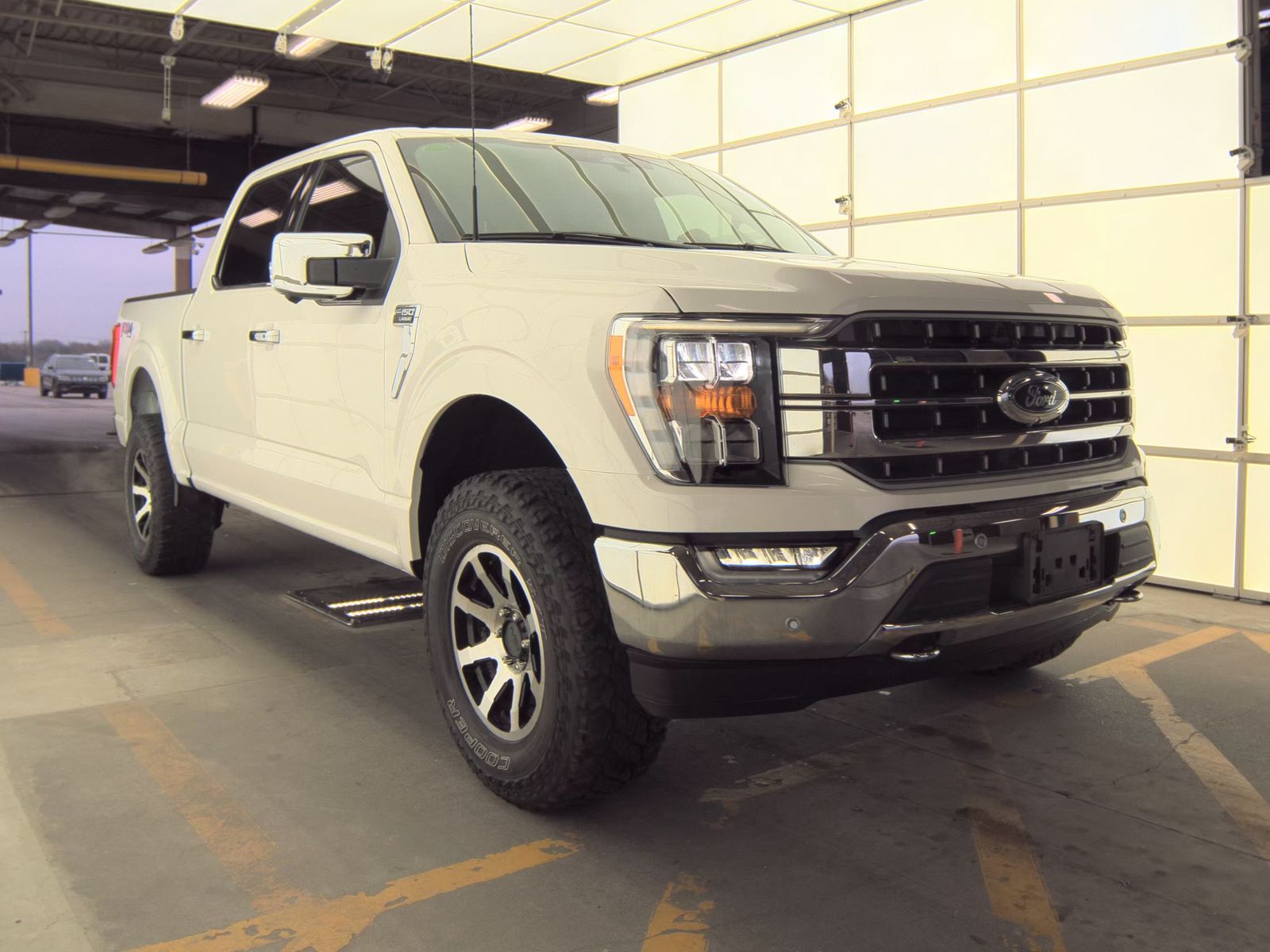 2023 Ford F-150 Lariat AWD