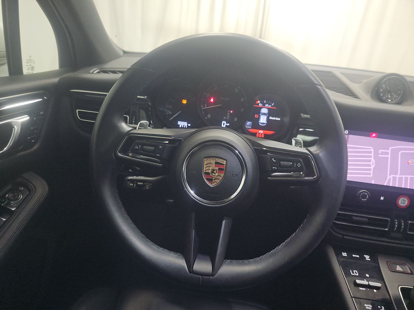 2024 Porsche Macan Base AWD