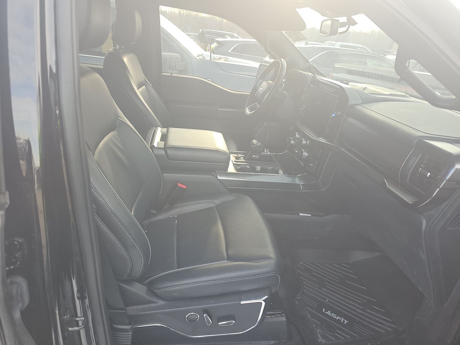 2023 Ford F-150 Lariat AWD