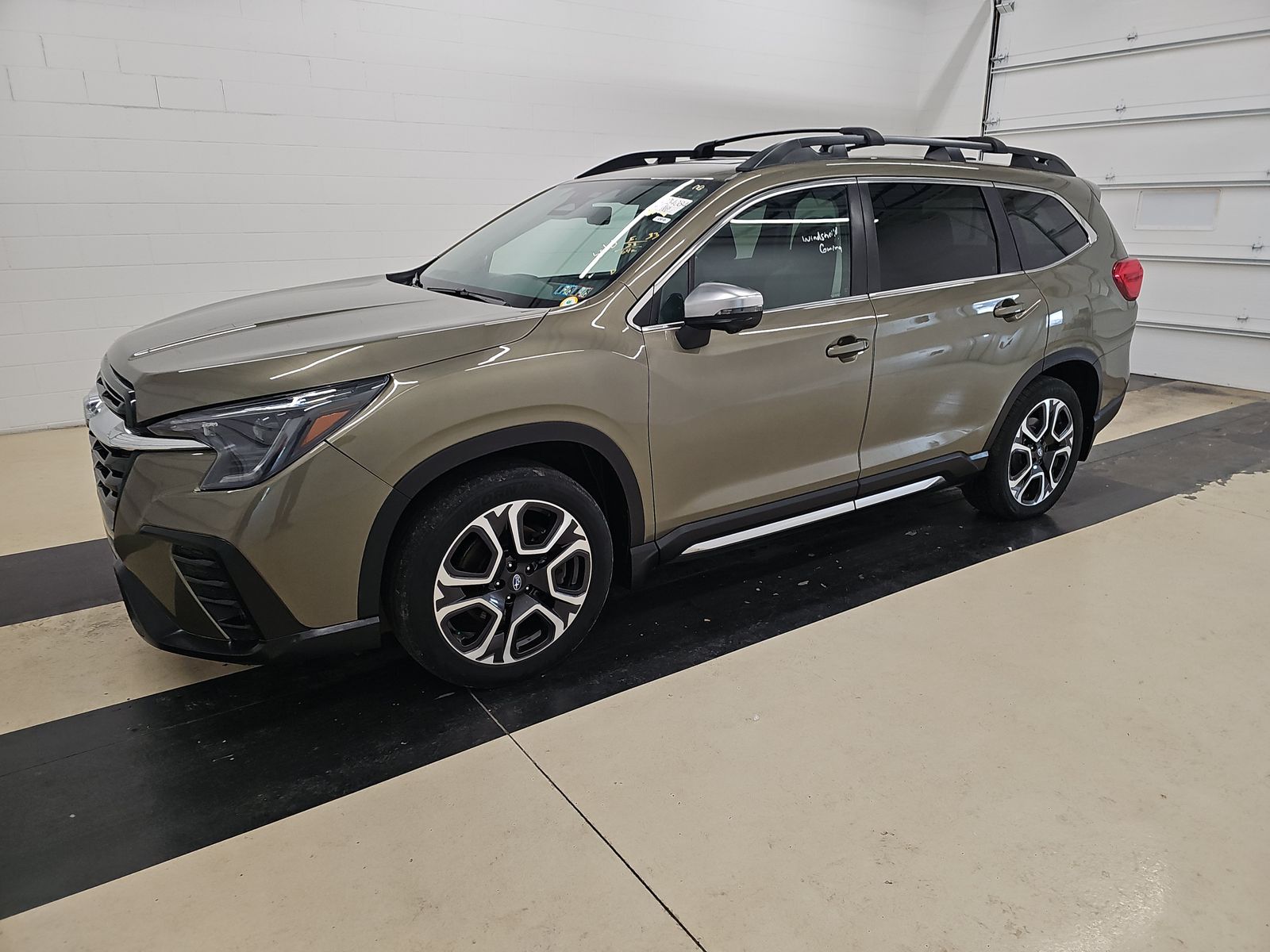 2023 Subaru Ascent Limited's photo