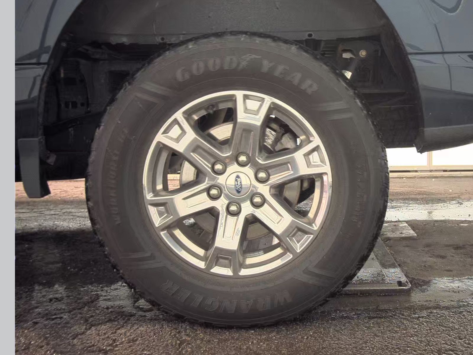 2022 Ford F-150 XLT AWD