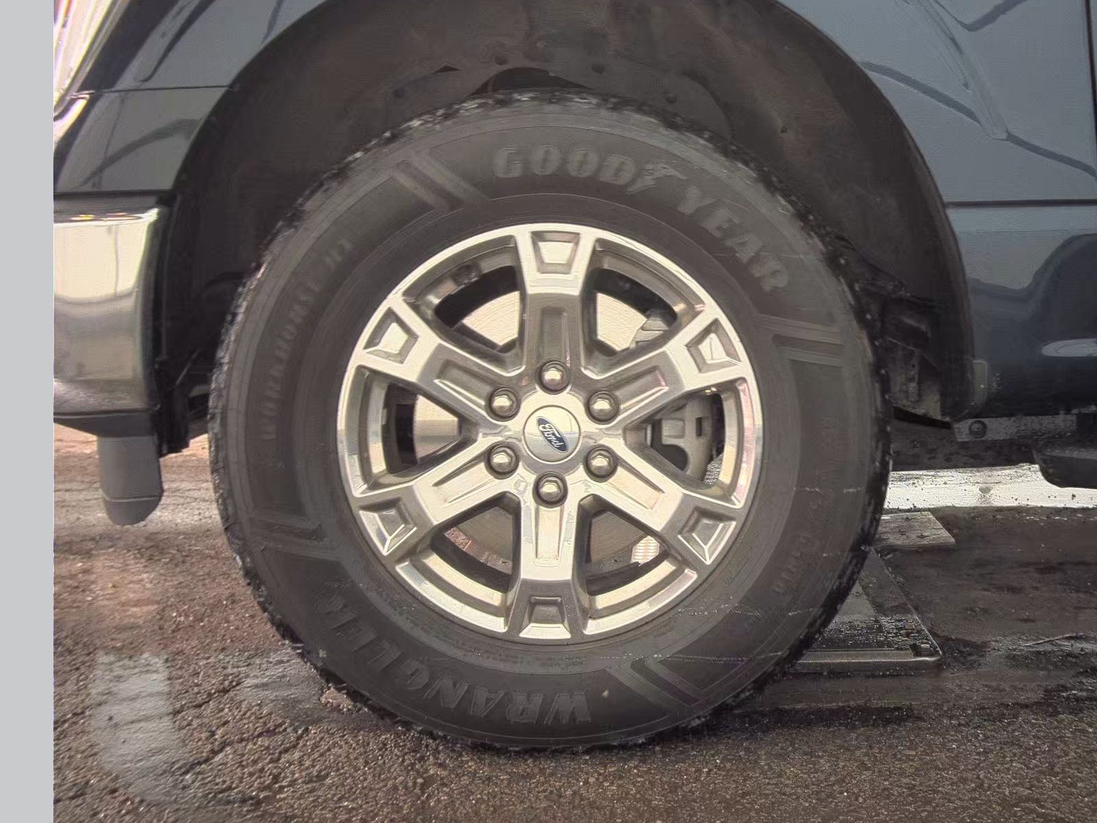 2022 Ford F-150 XLT AWD