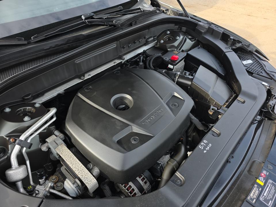 2019 Volvo XC60 T5 Inscription AWD