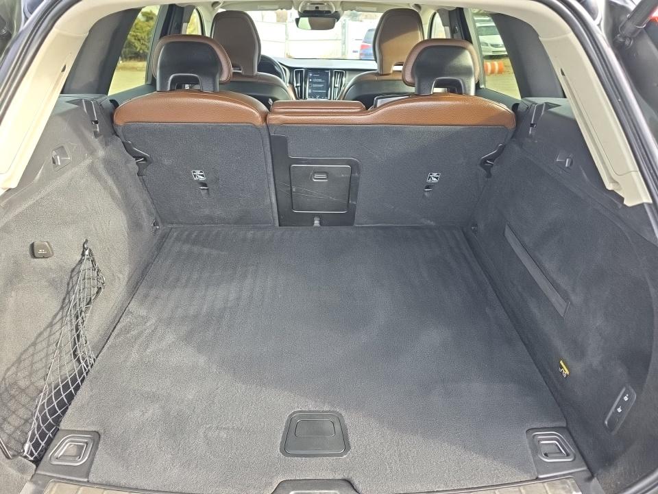 2019 Volvo XC60 T5 Inscription AWD