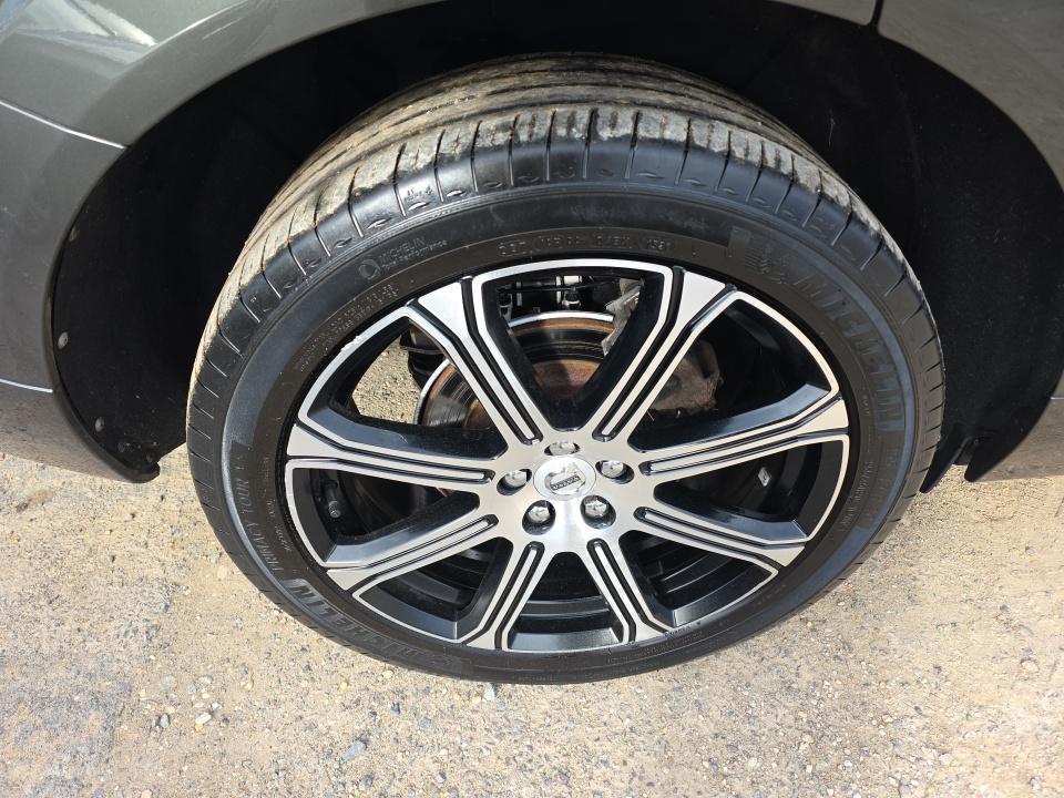 2019 Volvo XC60 T5 Inscription AWD