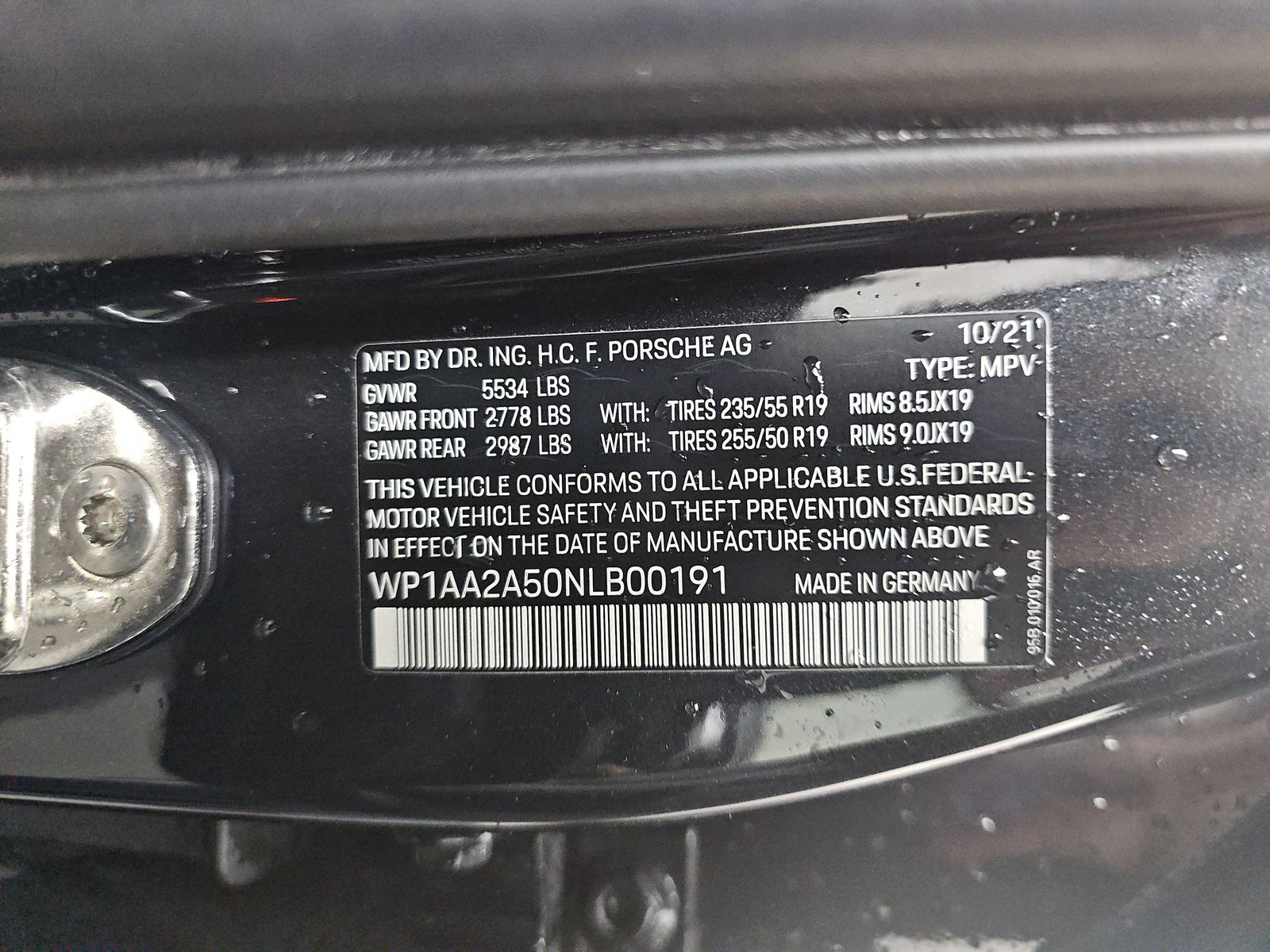 2022 Porsche Macan Base AWD