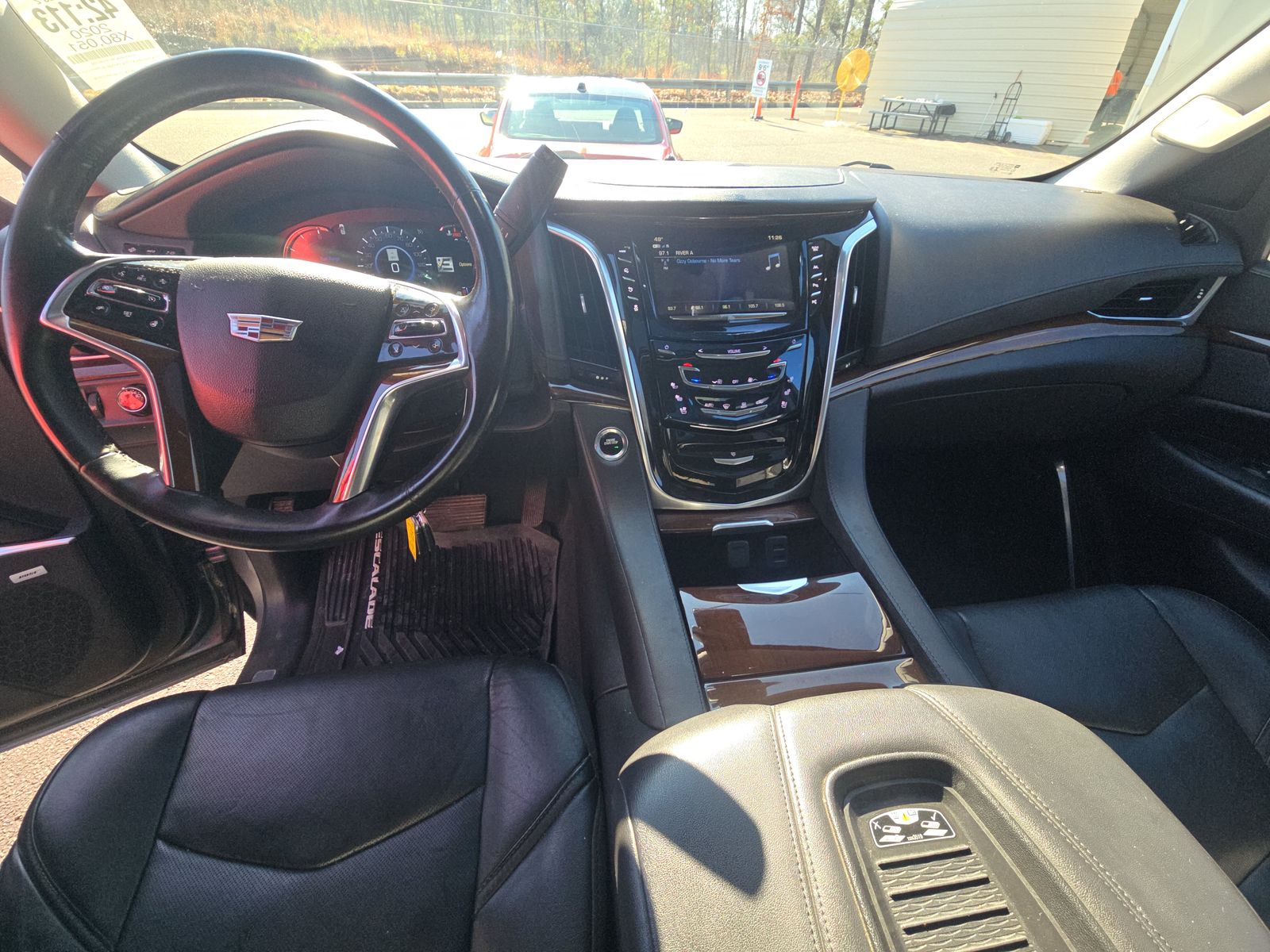 2020 Cadillac Escalade Luxury AWD