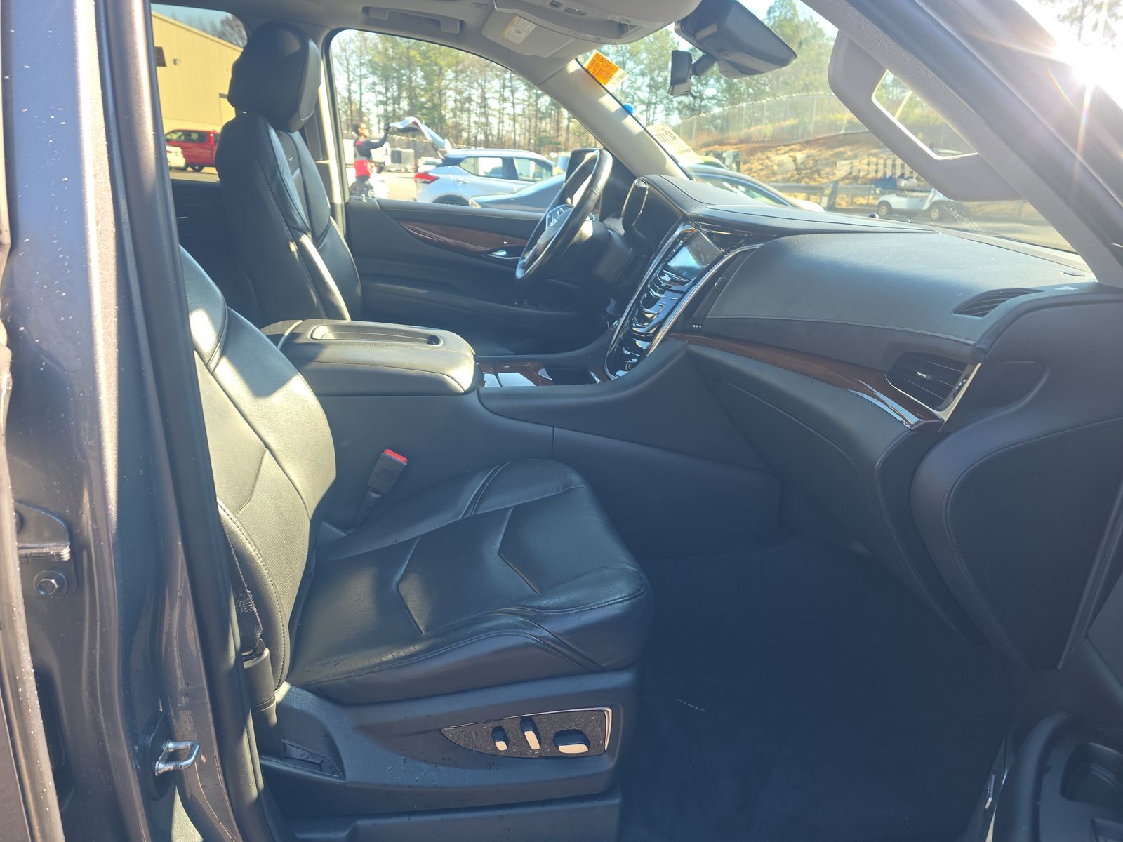 2020 Cadillac Escalade Luxury AWD