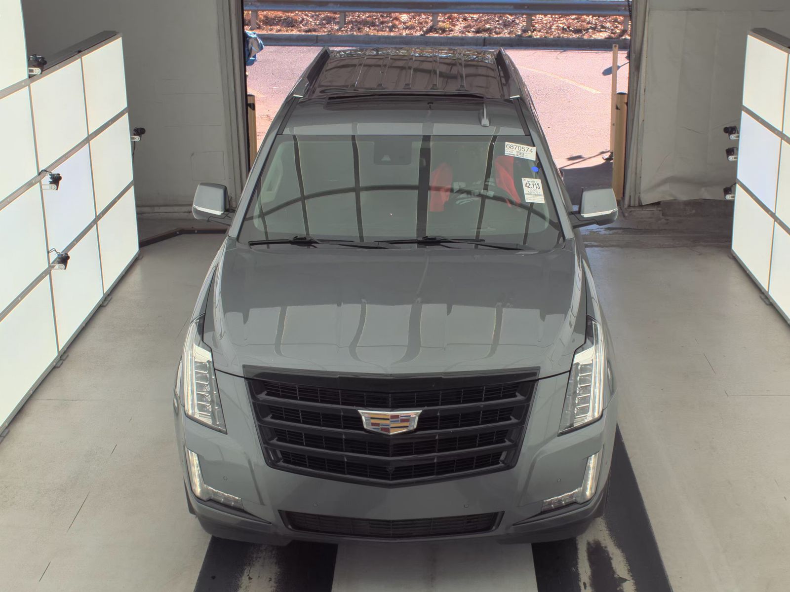 2020 Cadillac Escalade Luxury AWD