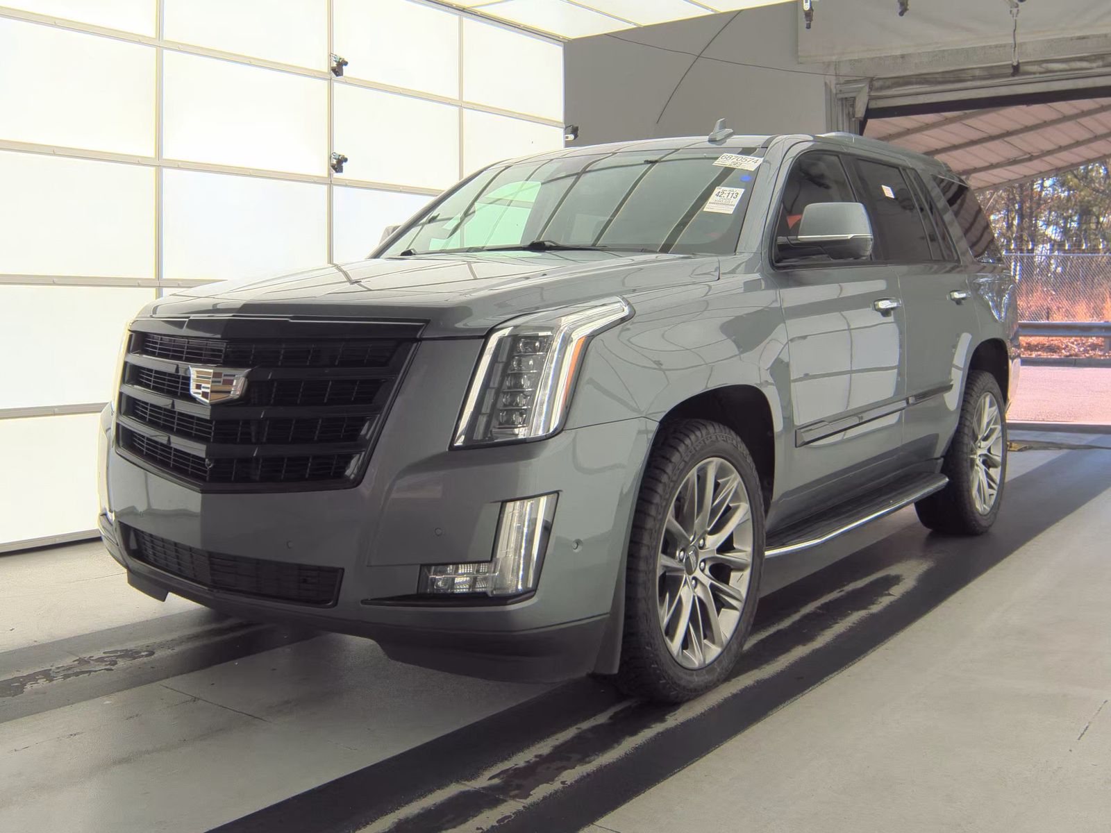 2020 Cadillac Escalade Luxury AWD
