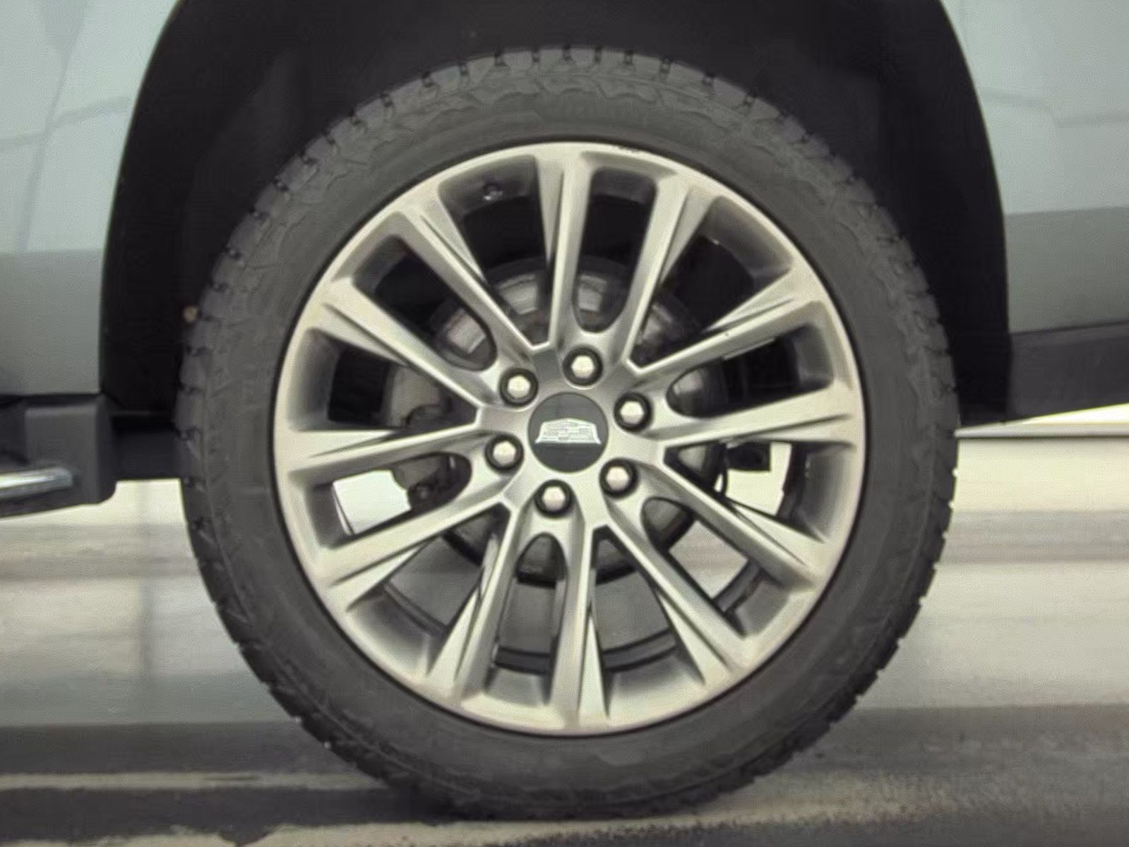 2020 Cadillac Escalade Luxury AWD