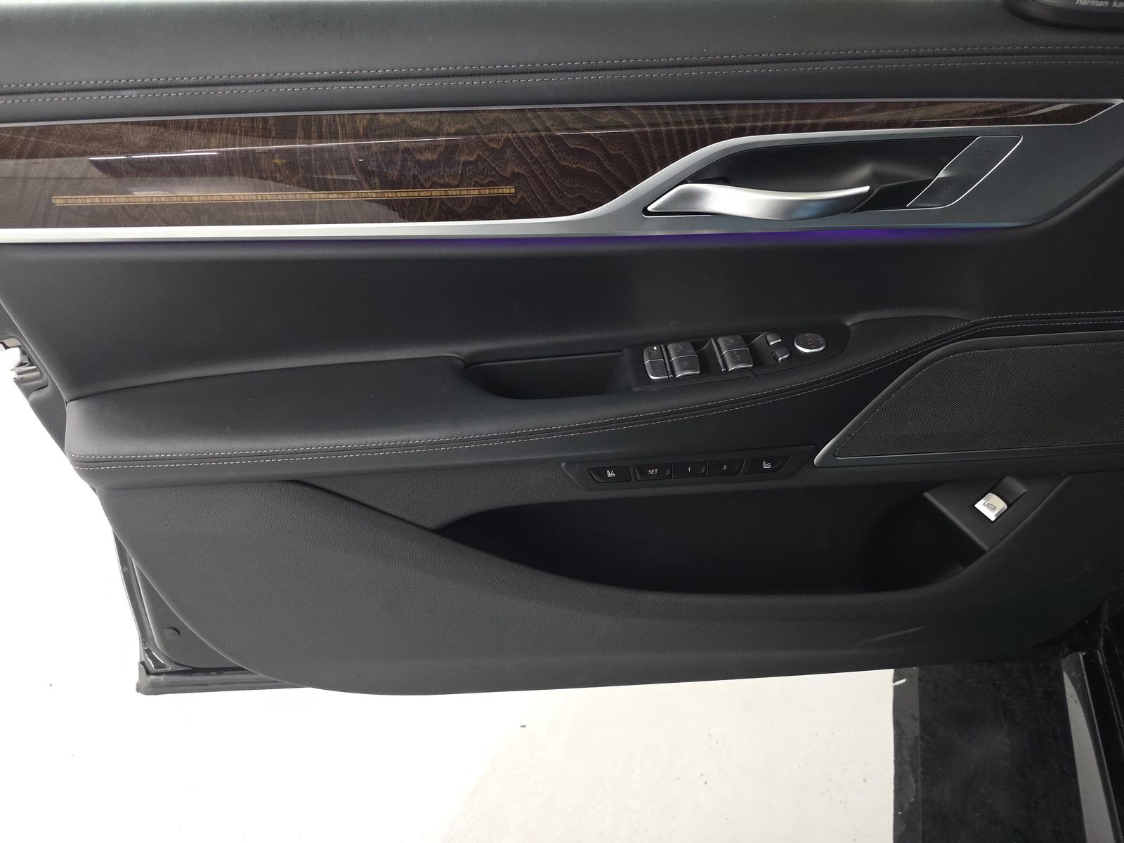 2022 BMW 7 Series 750i xDrive AWD