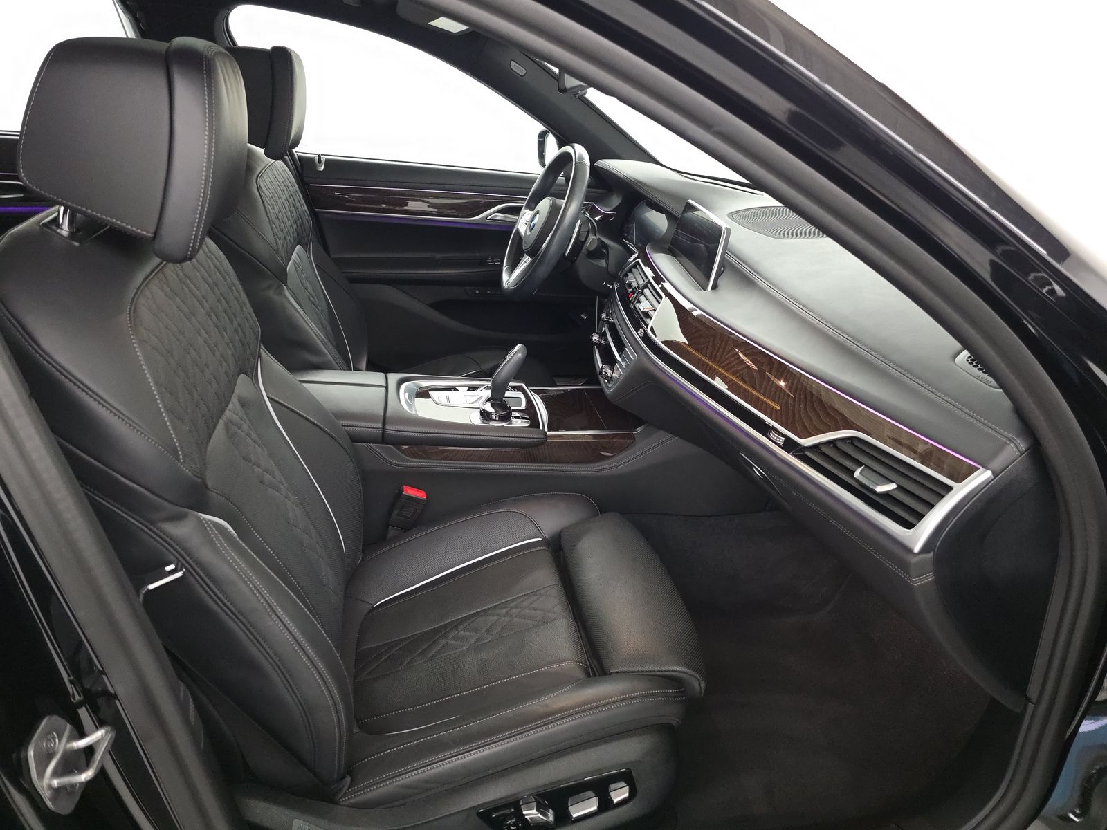 2022 BMW 7 Series 750i xDrive AWD