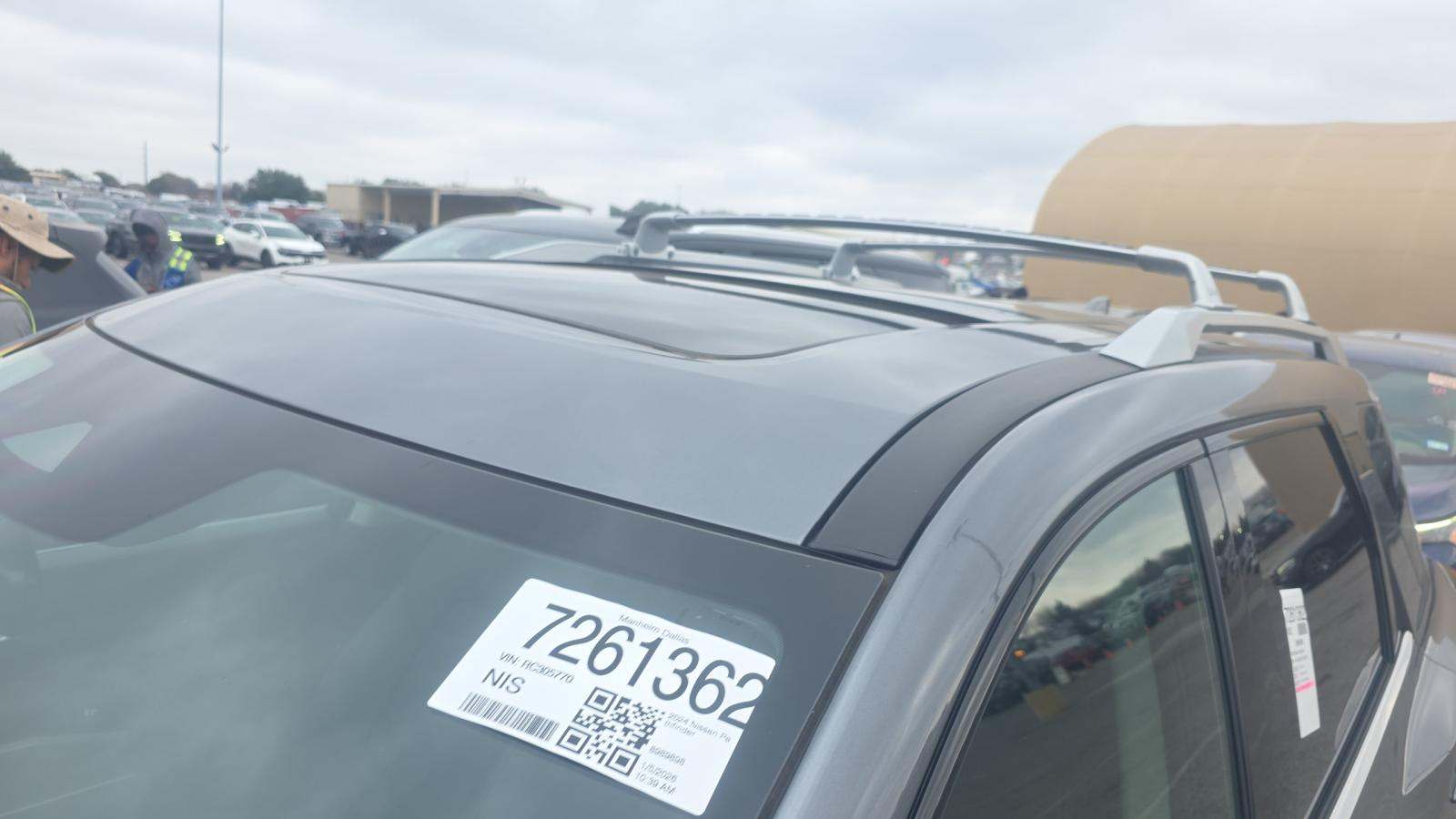 2024 Nissan Pathfinder Platinum AWD