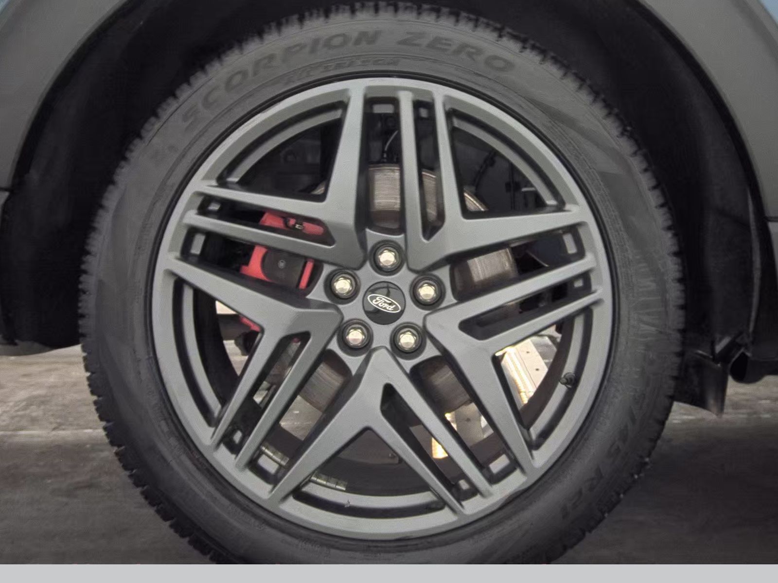 2025 Ford Explorer ST AWD