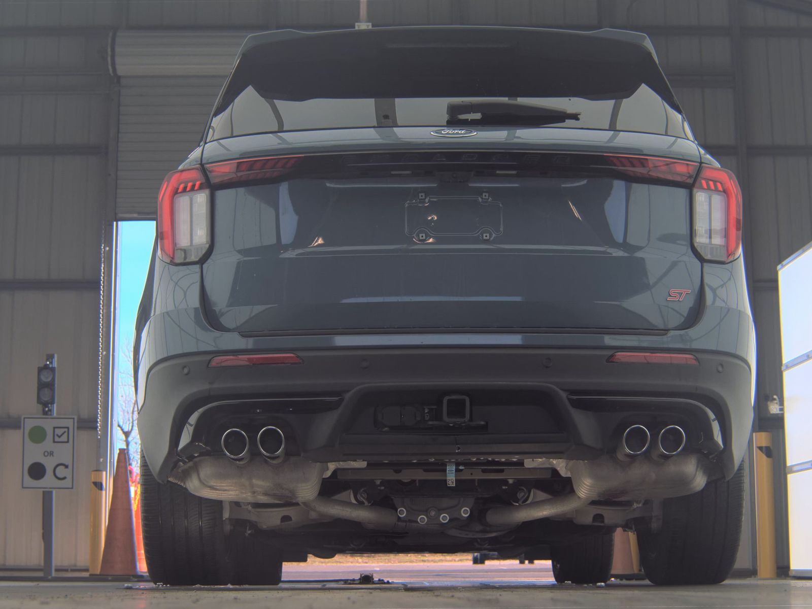 2025 Ford Explorer ST AWD