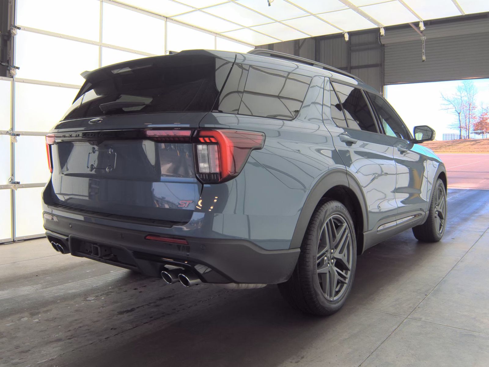 2025 Ford Explorer ST AWD