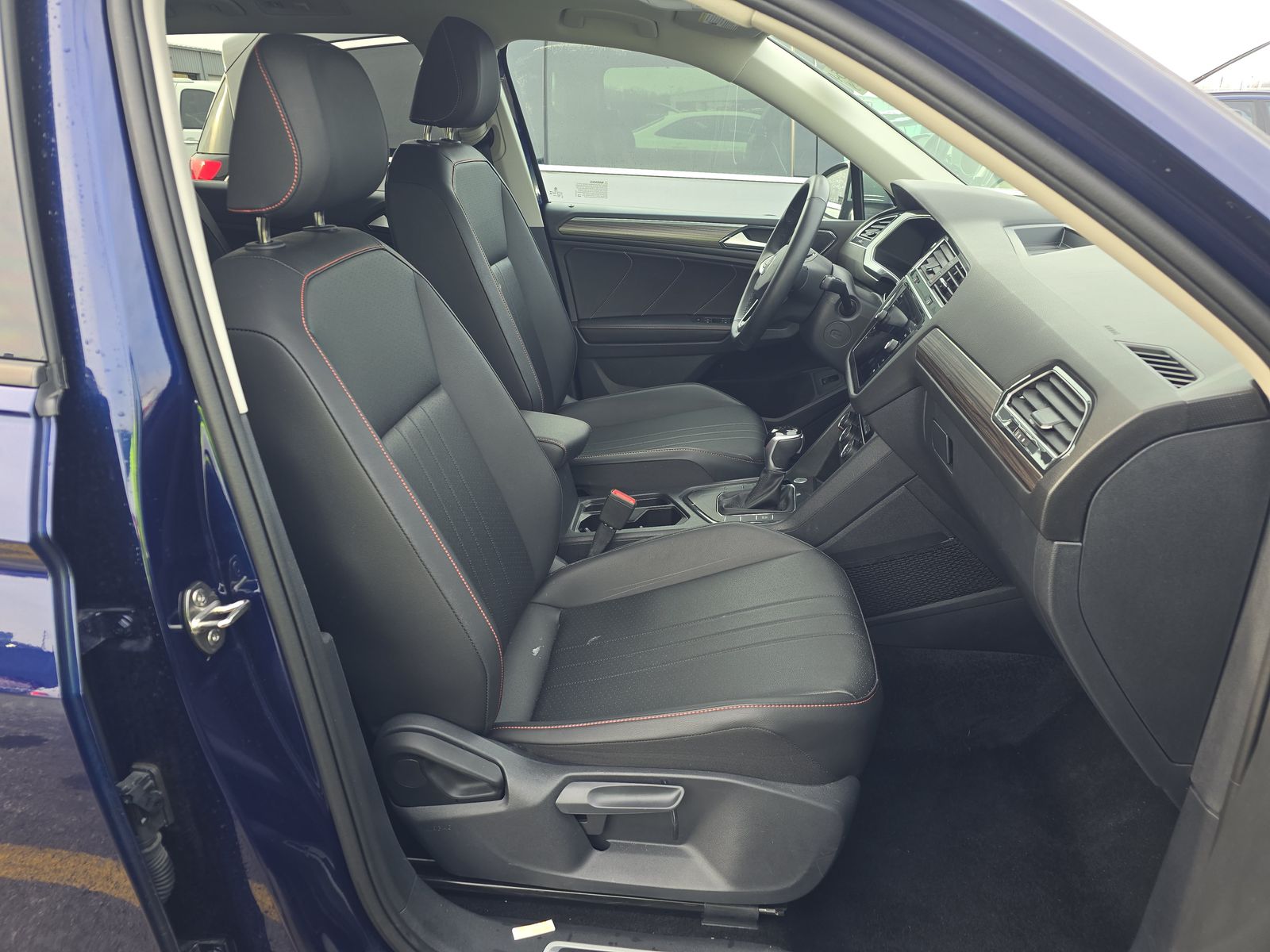 2024 Volkswagen Tiguan 2.0T Wolfsburg Edition FWD