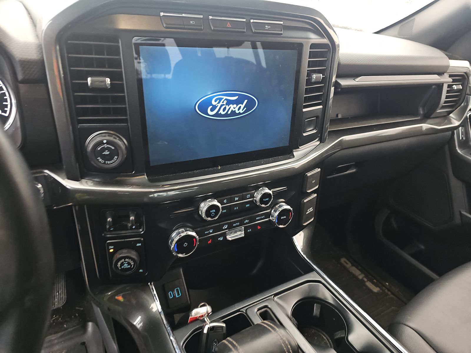 2022 Ford F-150 XLT AWD