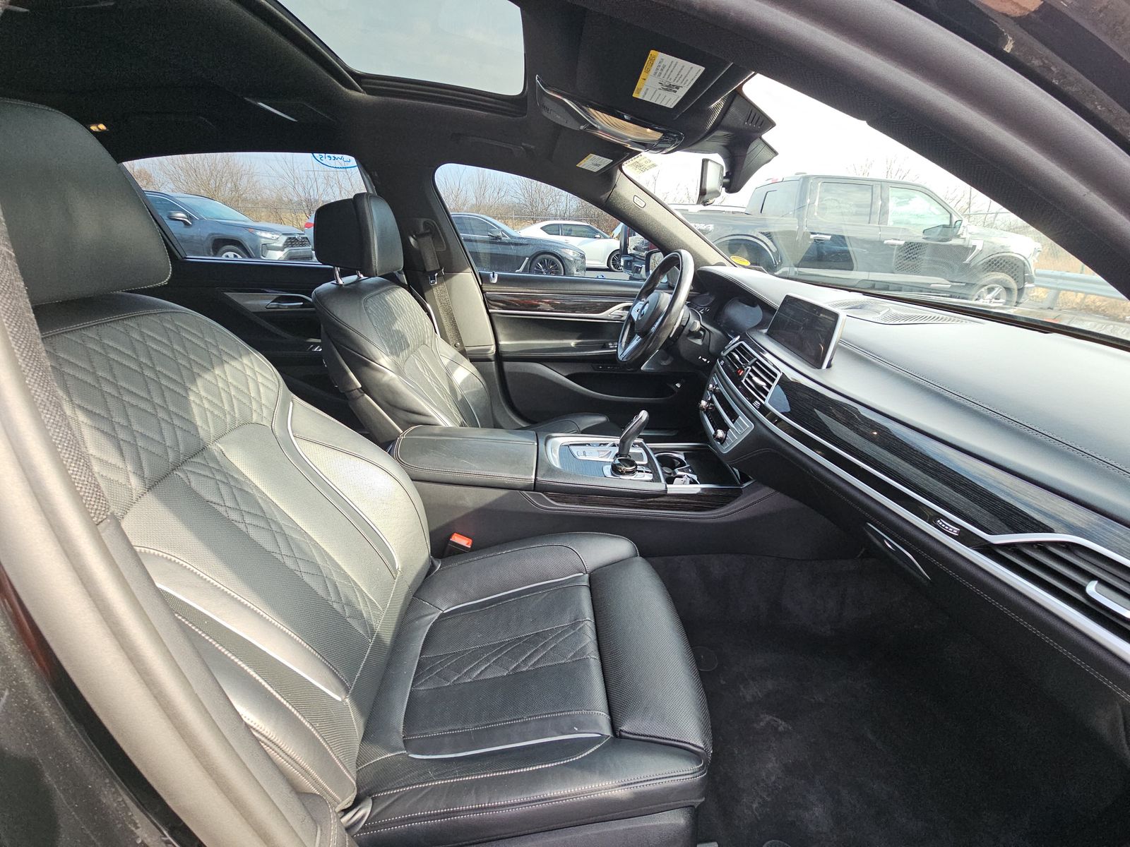 2022 BMW 7 Series 750i xDrive AWD