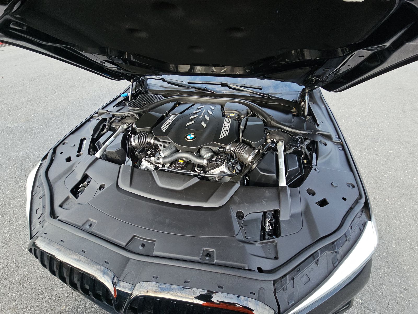 2022 BMW 7 Series 750i xDrive AWD