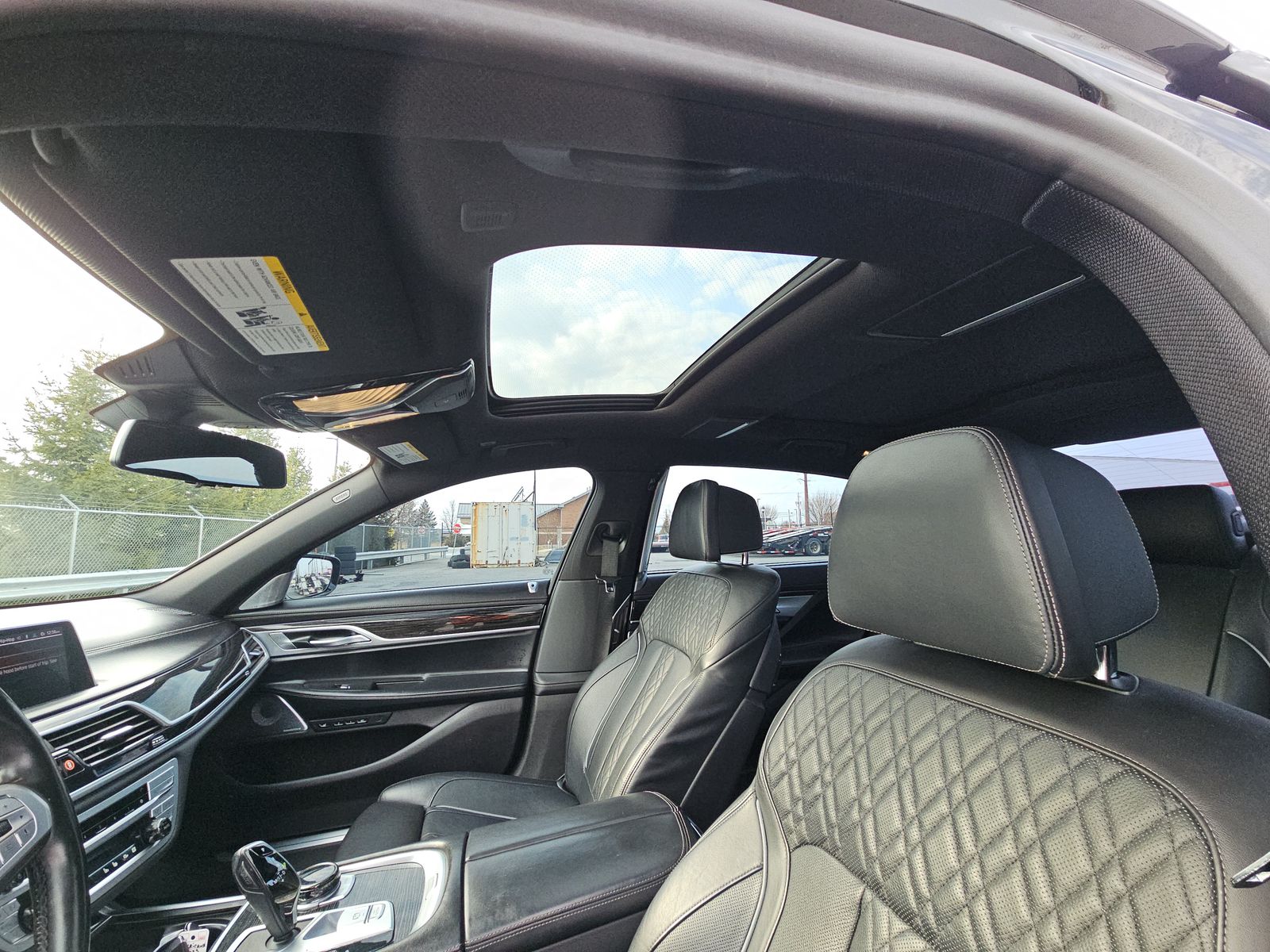 2022 BMW 7 Series 750i xDrive AWD