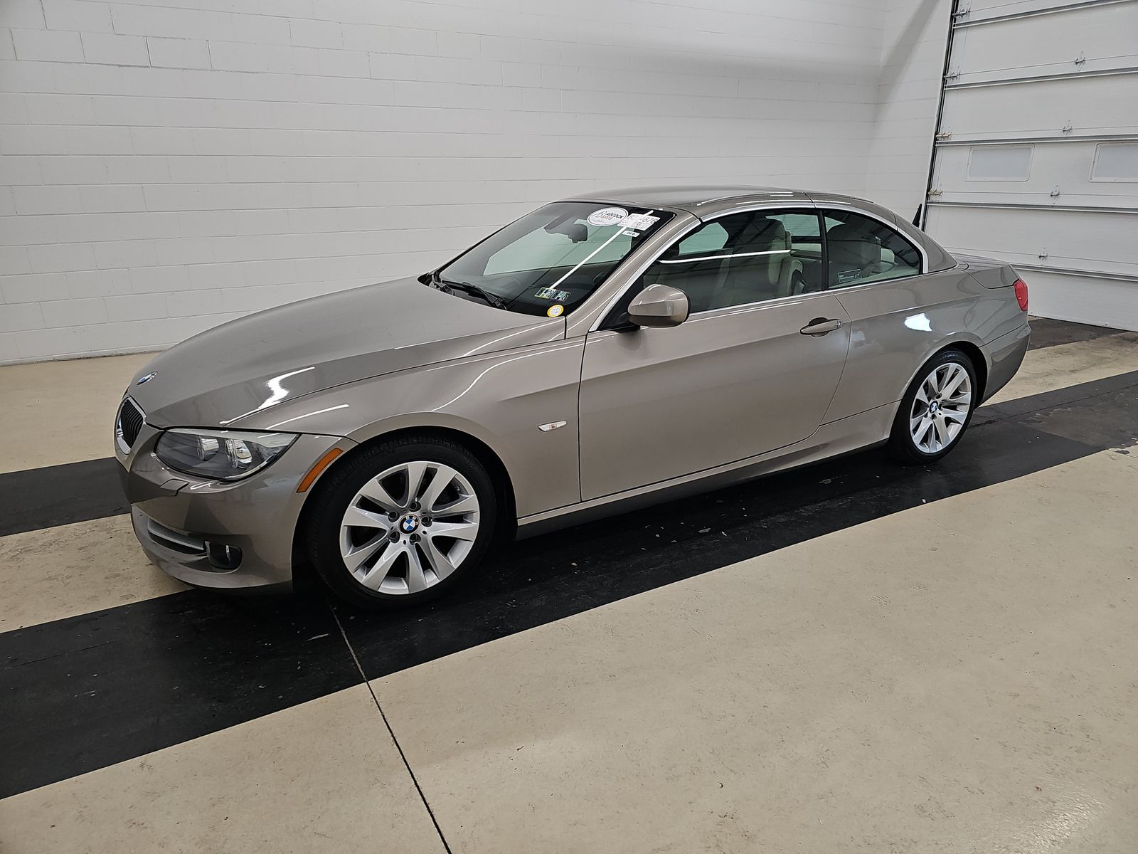 2011 BMW 3 Series 328i's photo