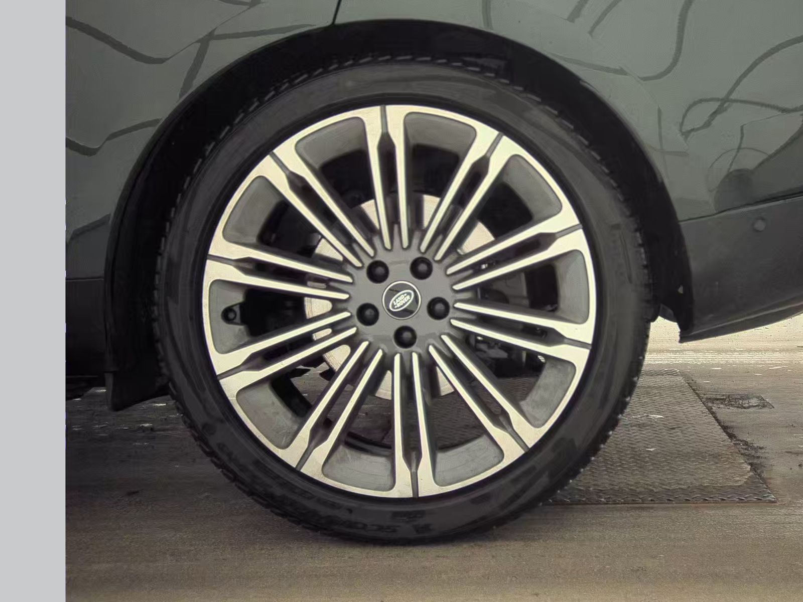 2023 Land Rover Range Rover SE AWD