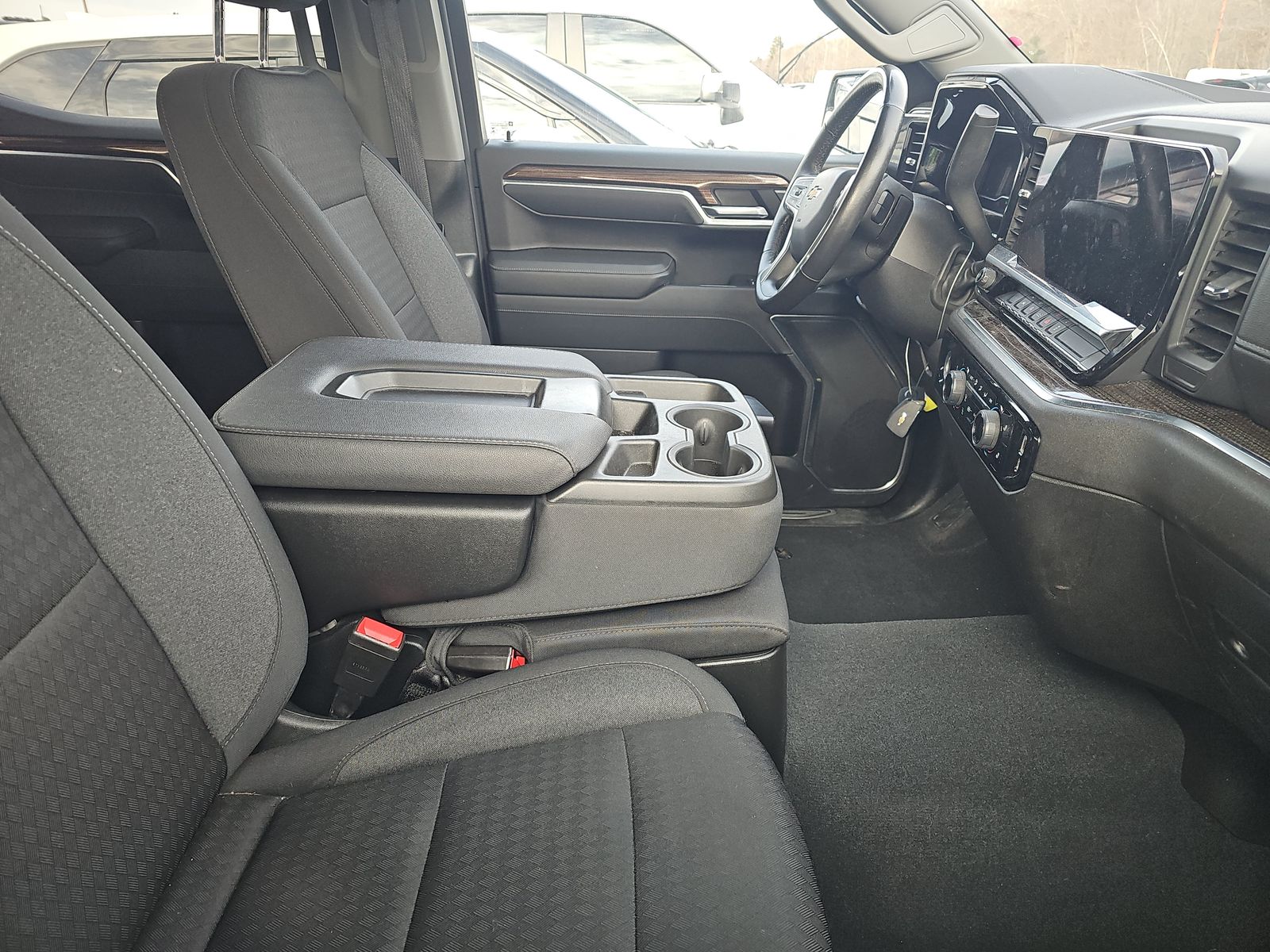 2022 Chevrolet Silverado 1500 LT AWD