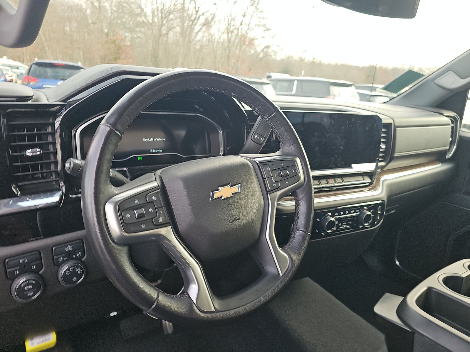 2022 Chevrolet Silverado 1500 LT AWD