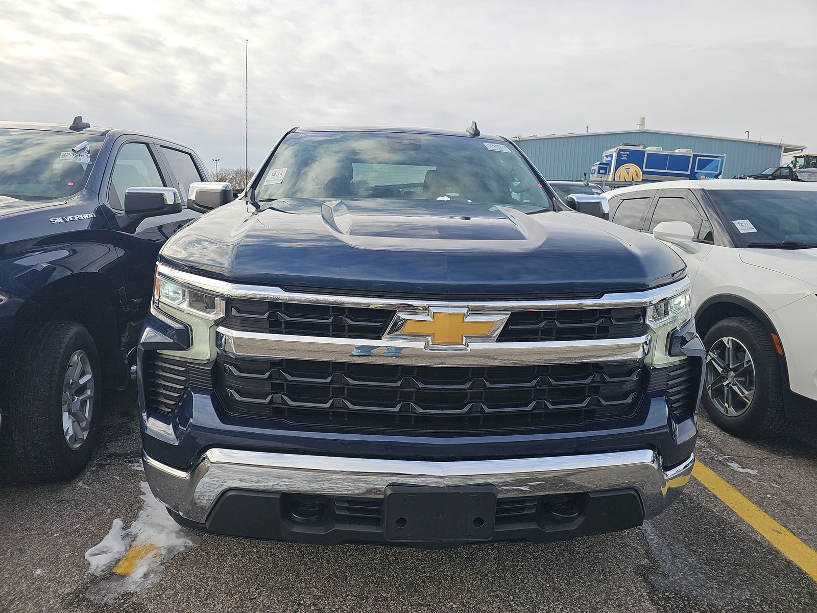 2022 Chevrolet Silverado 1500 LT AWD