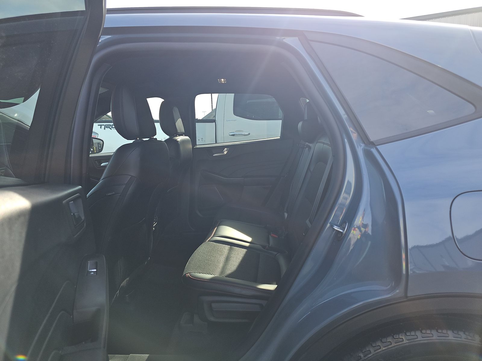 2025 Ford Escape ST-Line FWD