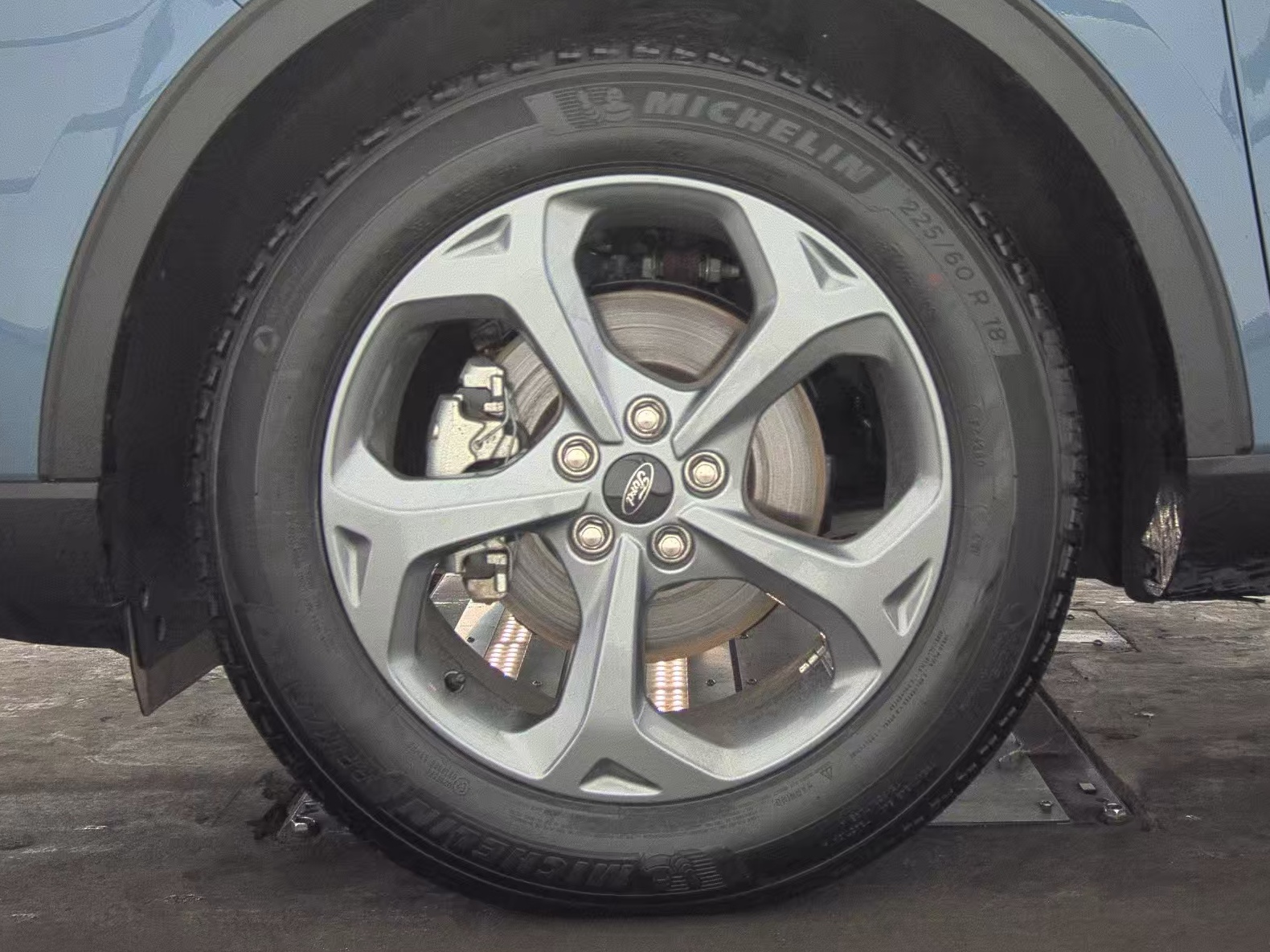 2025 Ford Escape ST-Line FWD