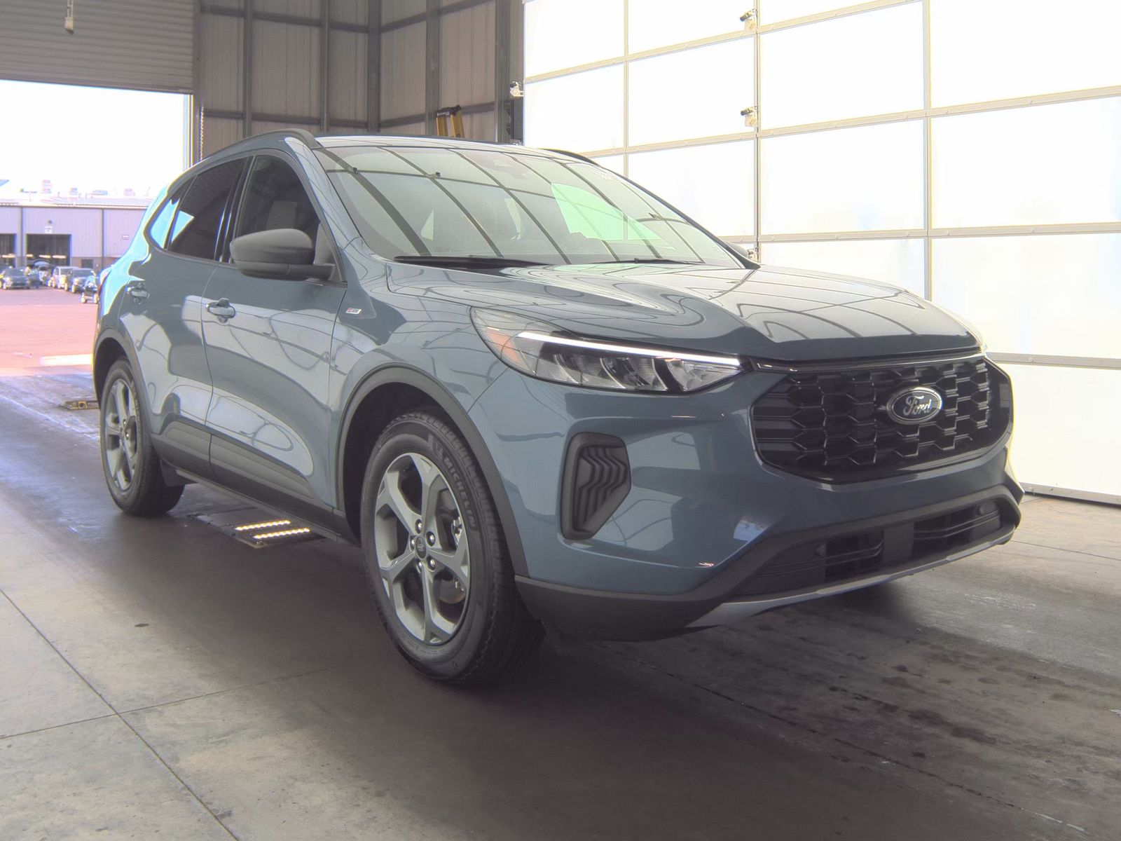 2025 Ford Escape ST-Line FWD