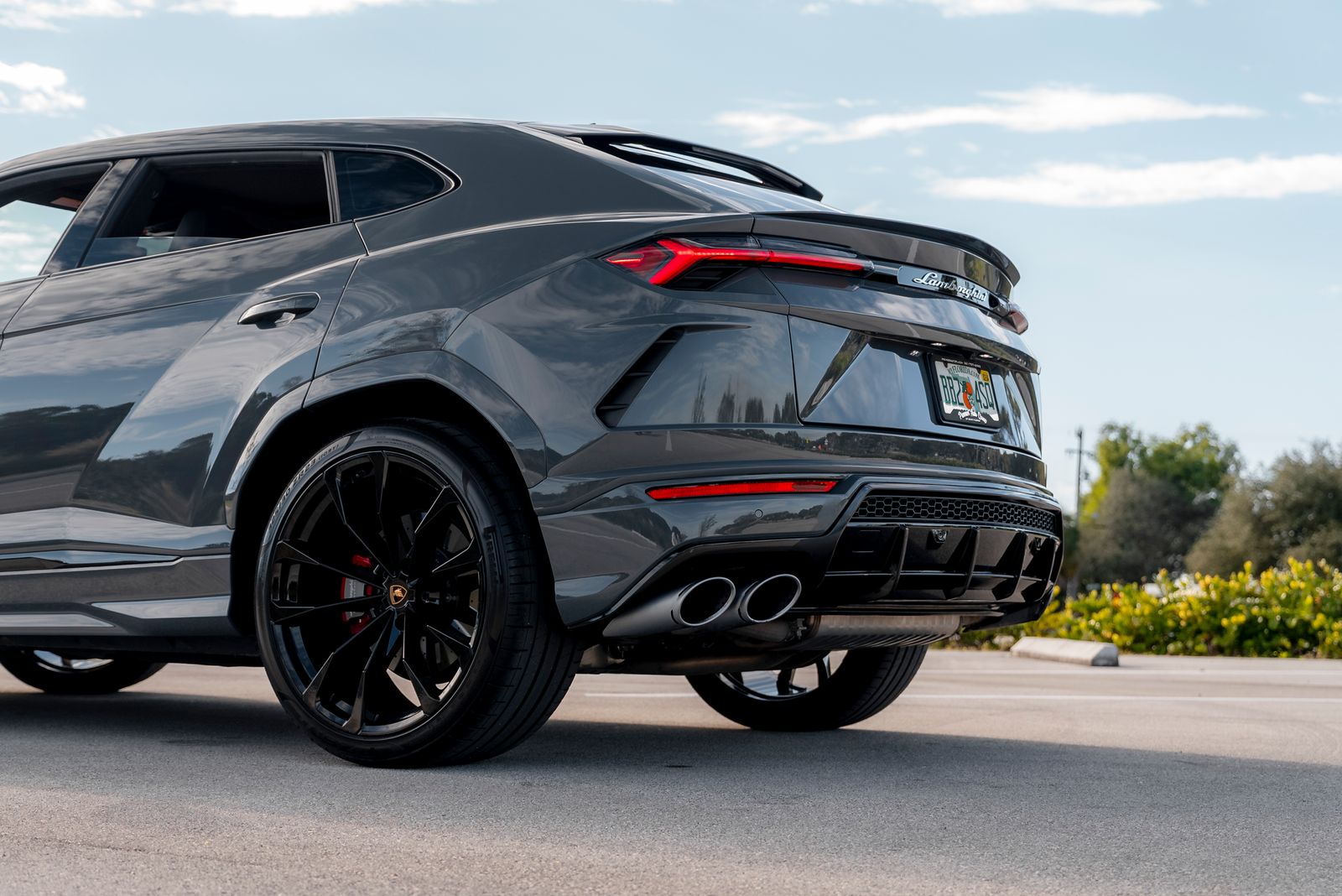 2022 Lamborghini Urus Base AWD