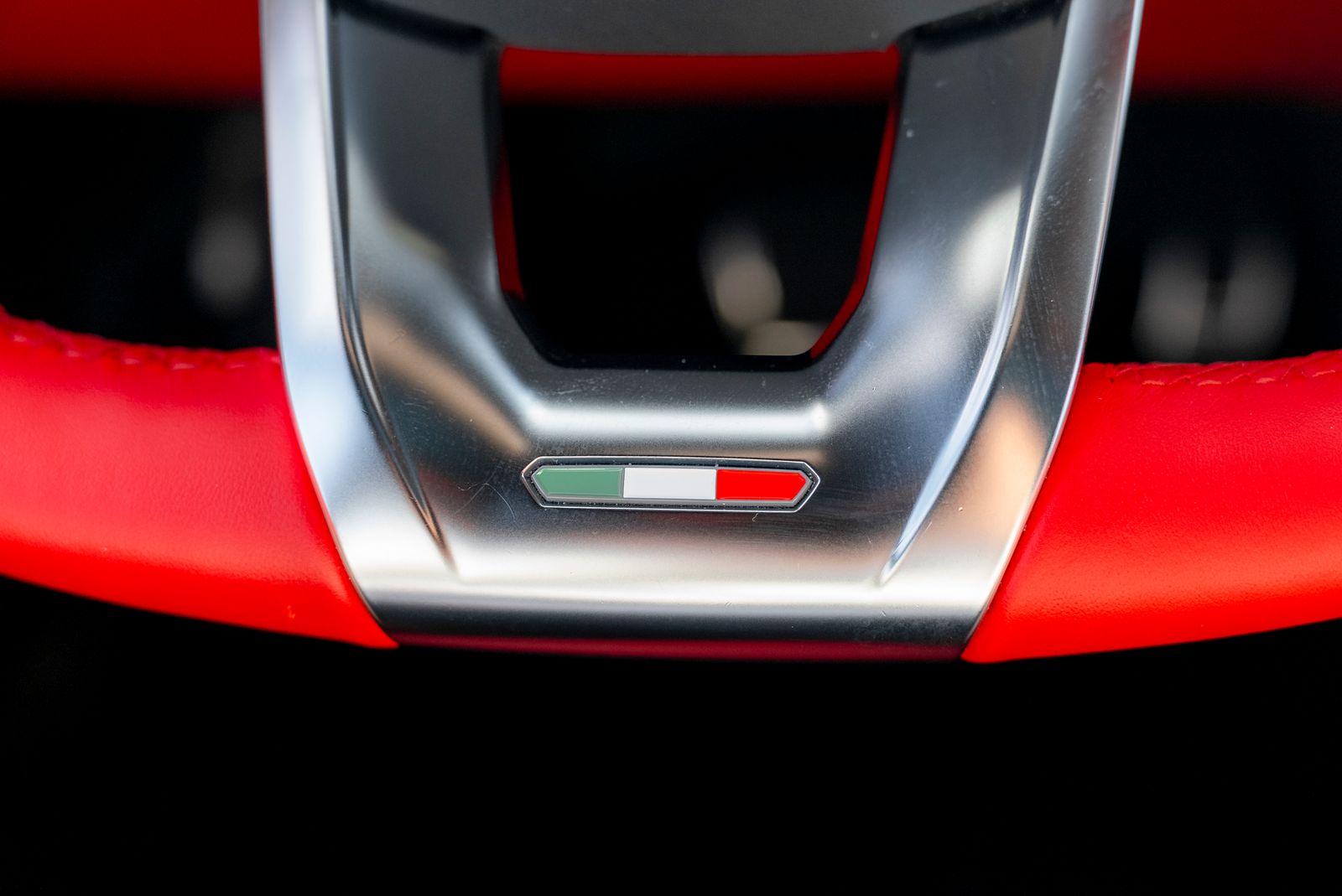 2022 Lamborghini Urus Base AWD