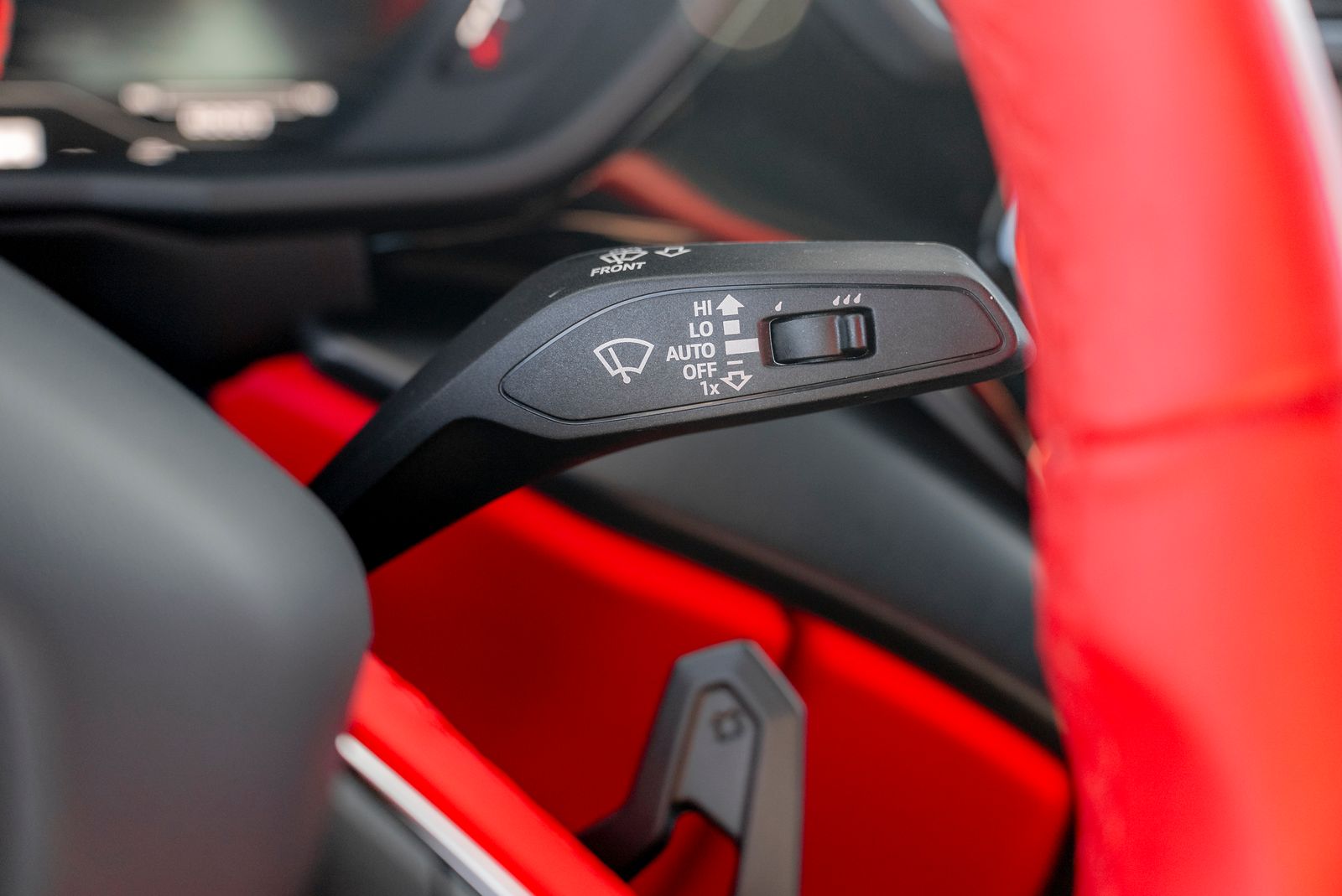 2022 Lamborghini Urus Base AWD