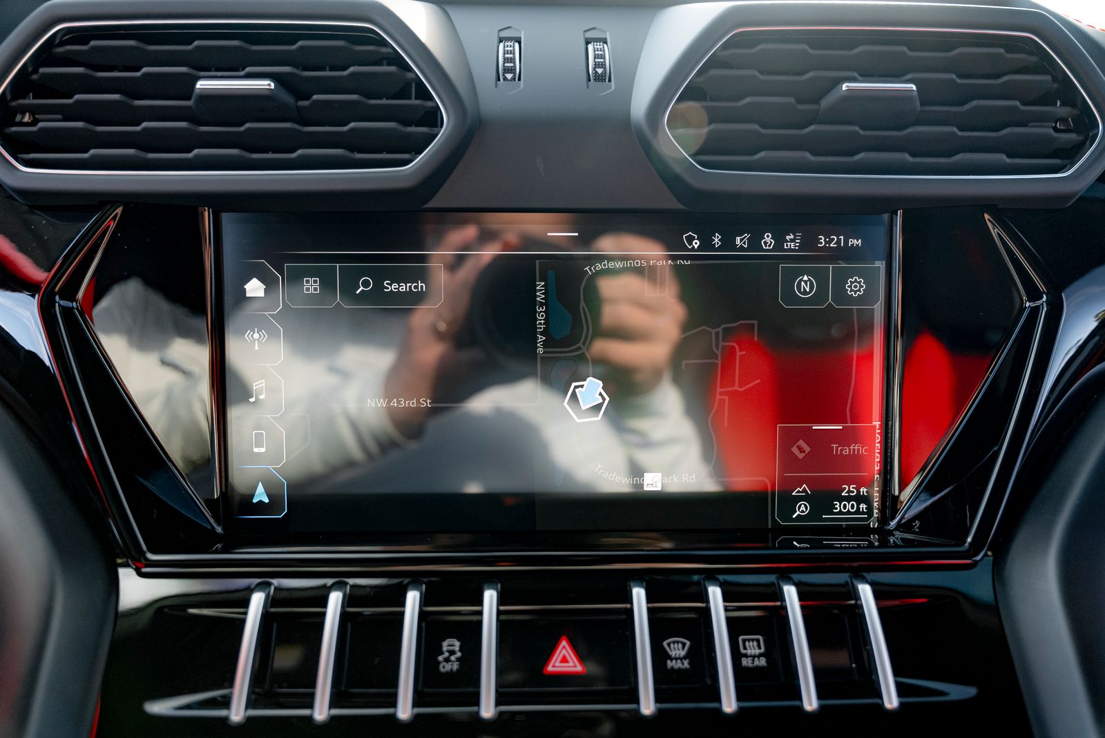 2022 Lamborghini Urus Base AWD