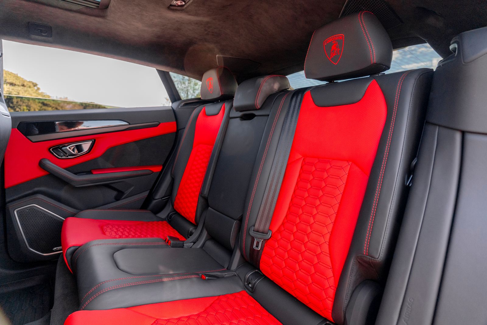 2022 Lamborghini Urus Base AWD