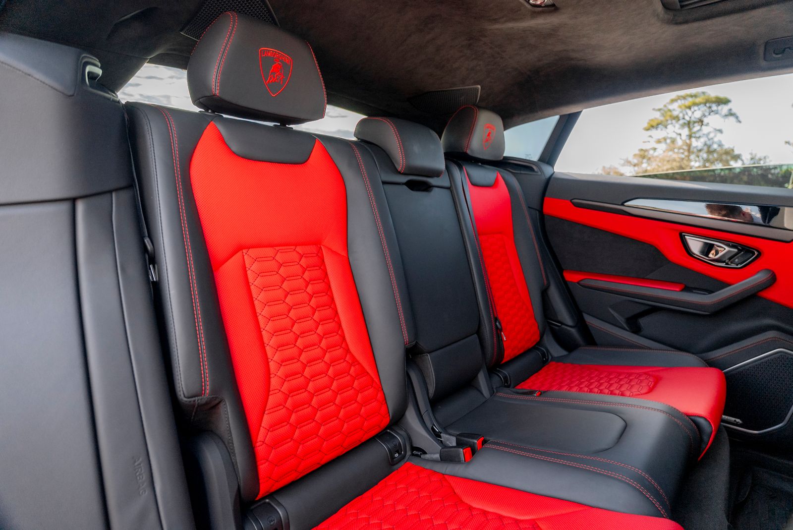 2022 Lamborghini Urus Base AWD