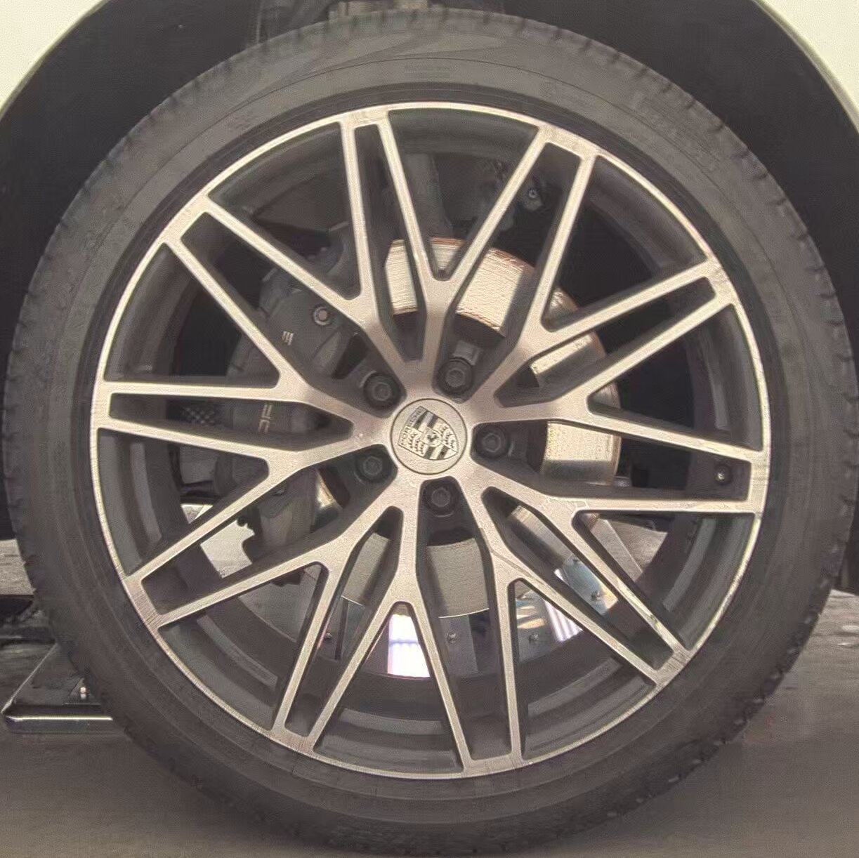 2024 Porsche Macan Base AWD