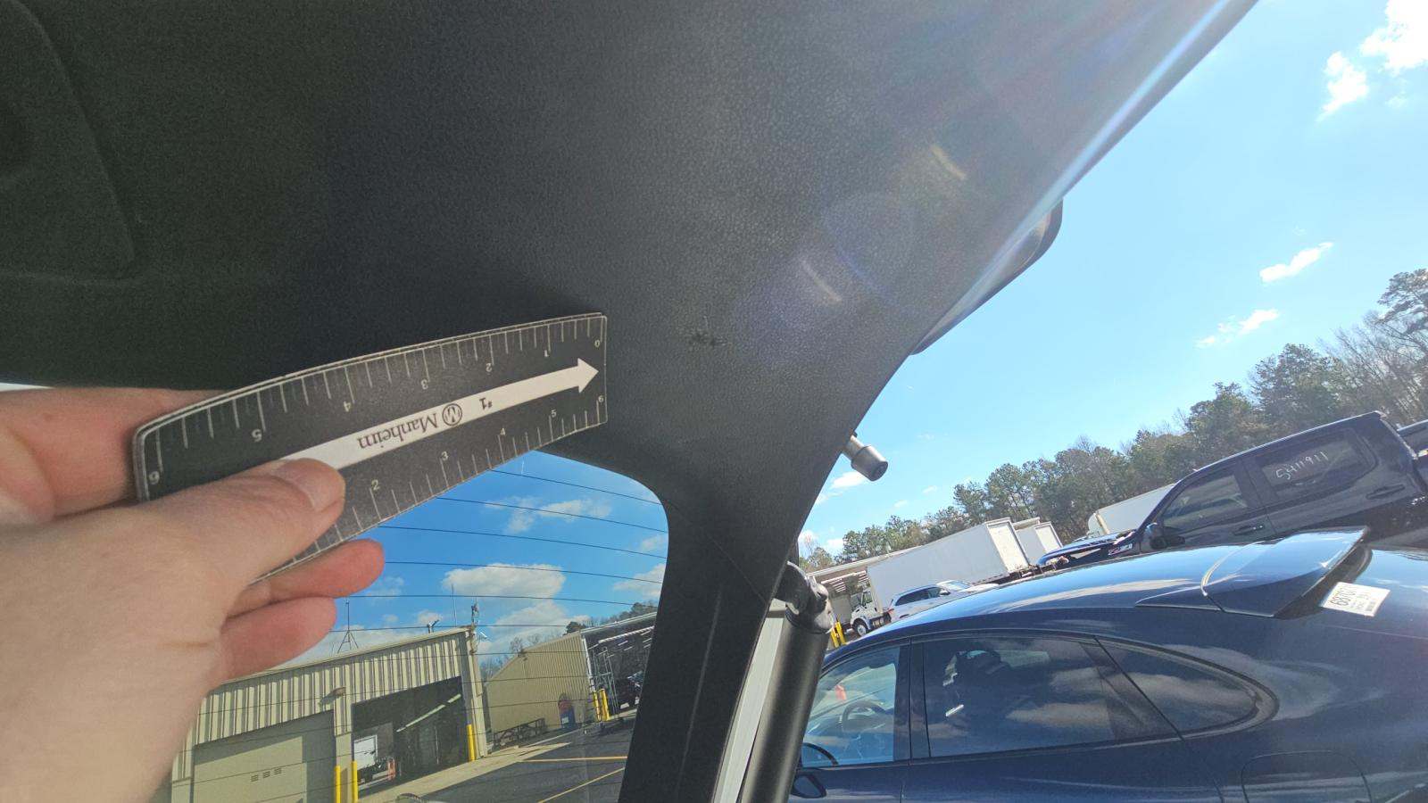 2024 Porsche Macan Base AWD