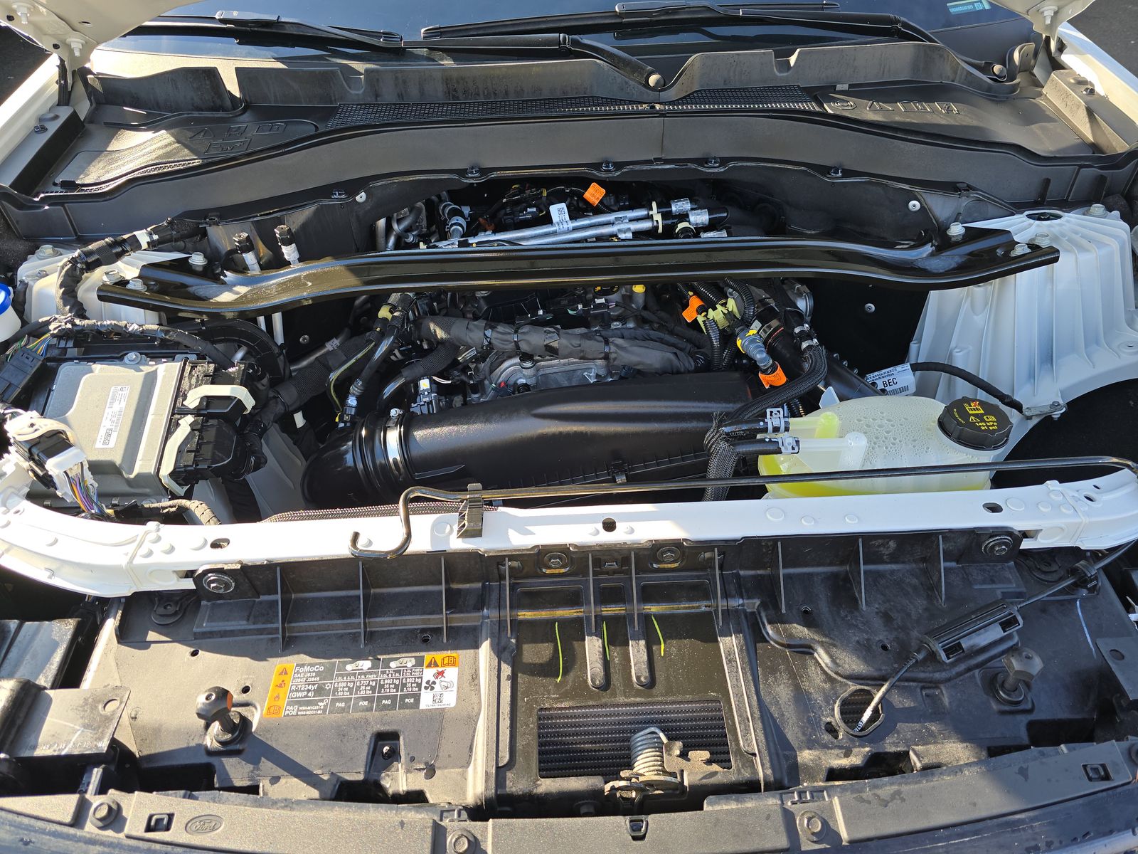 2025 Ford Explorer ST-Line AWD