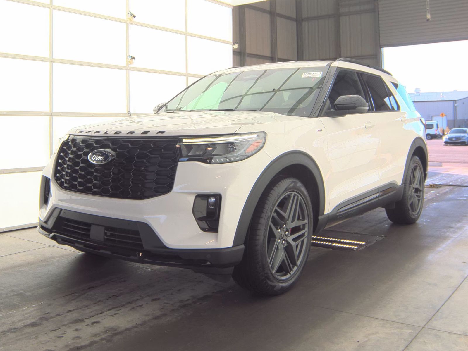 2025 Ford Explorer ST-Line AWD