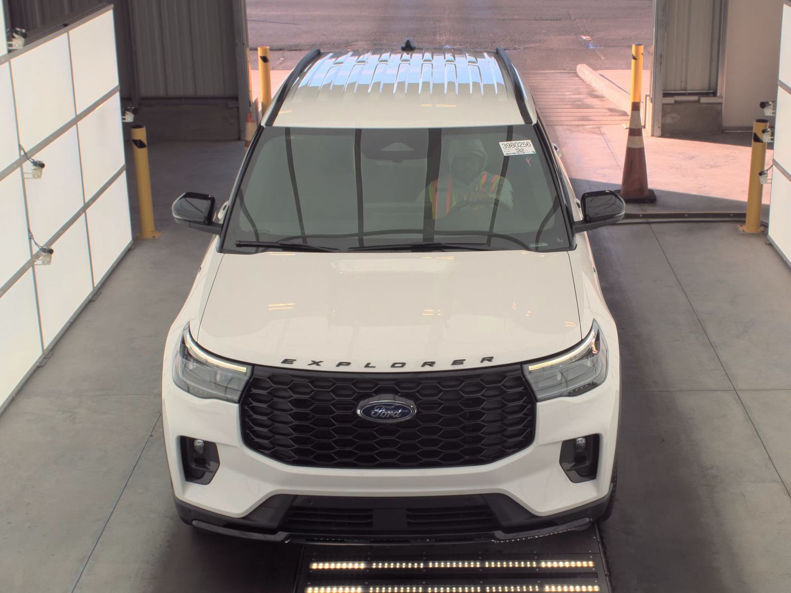 2025 Ford Explorer ST-Line AWD